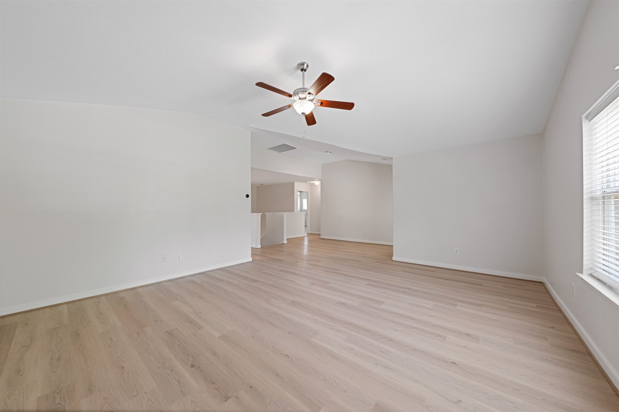 16407 Azimuth Drive Property Photo 27