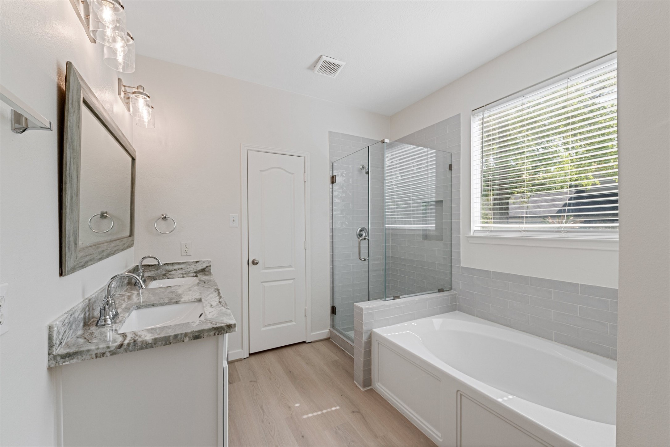16407 Azimuth Drive Property Photo 32