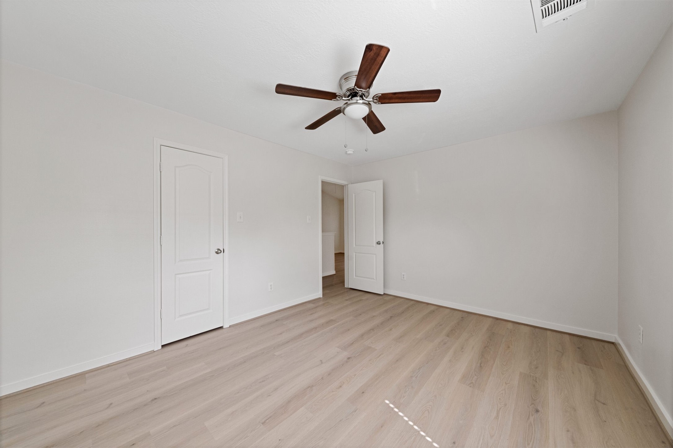 16407 Azimuth Drive Property Photo 37
