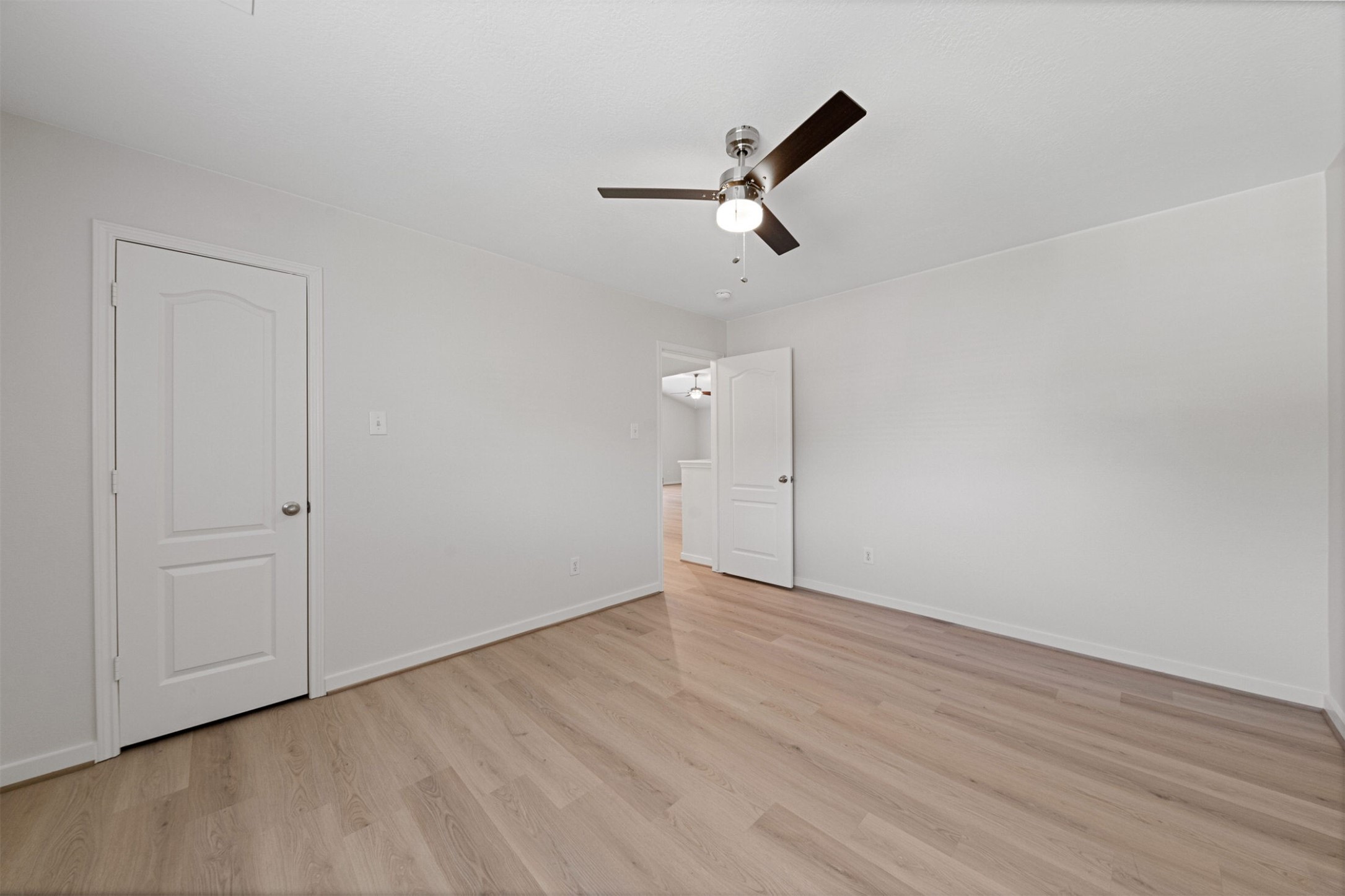 16407 Azimuth Drive Property Photo 38