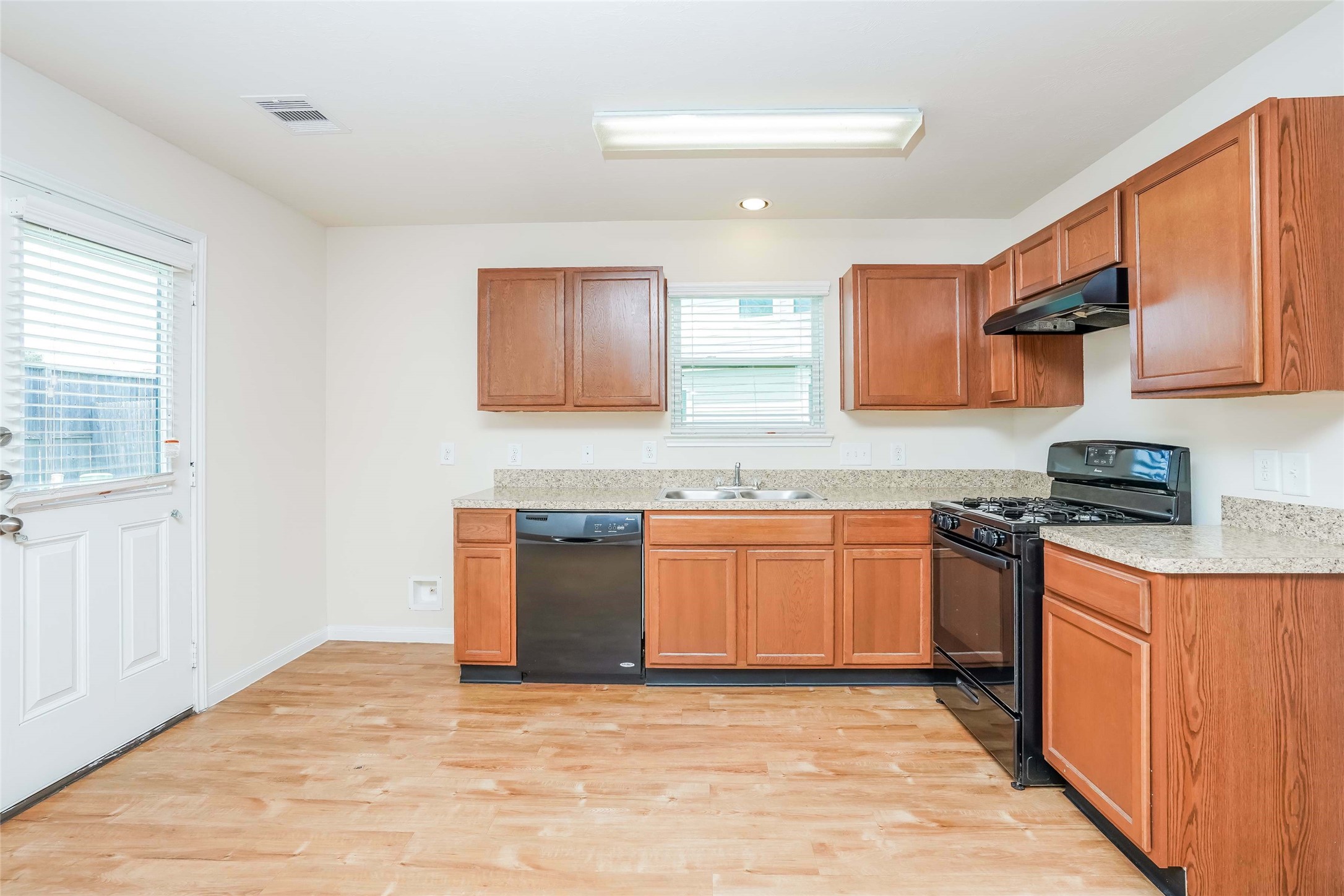 13322 Ella Ridge Lane Property Photo 6
