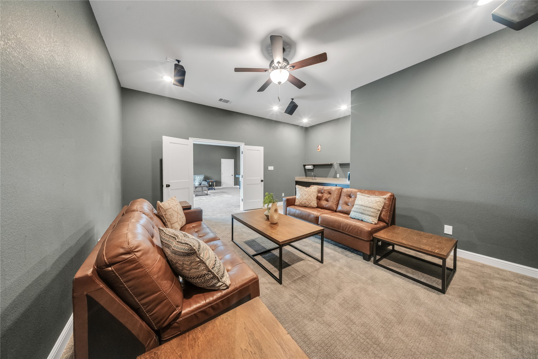 10631 Crystal Spring Drive Property Photo 30