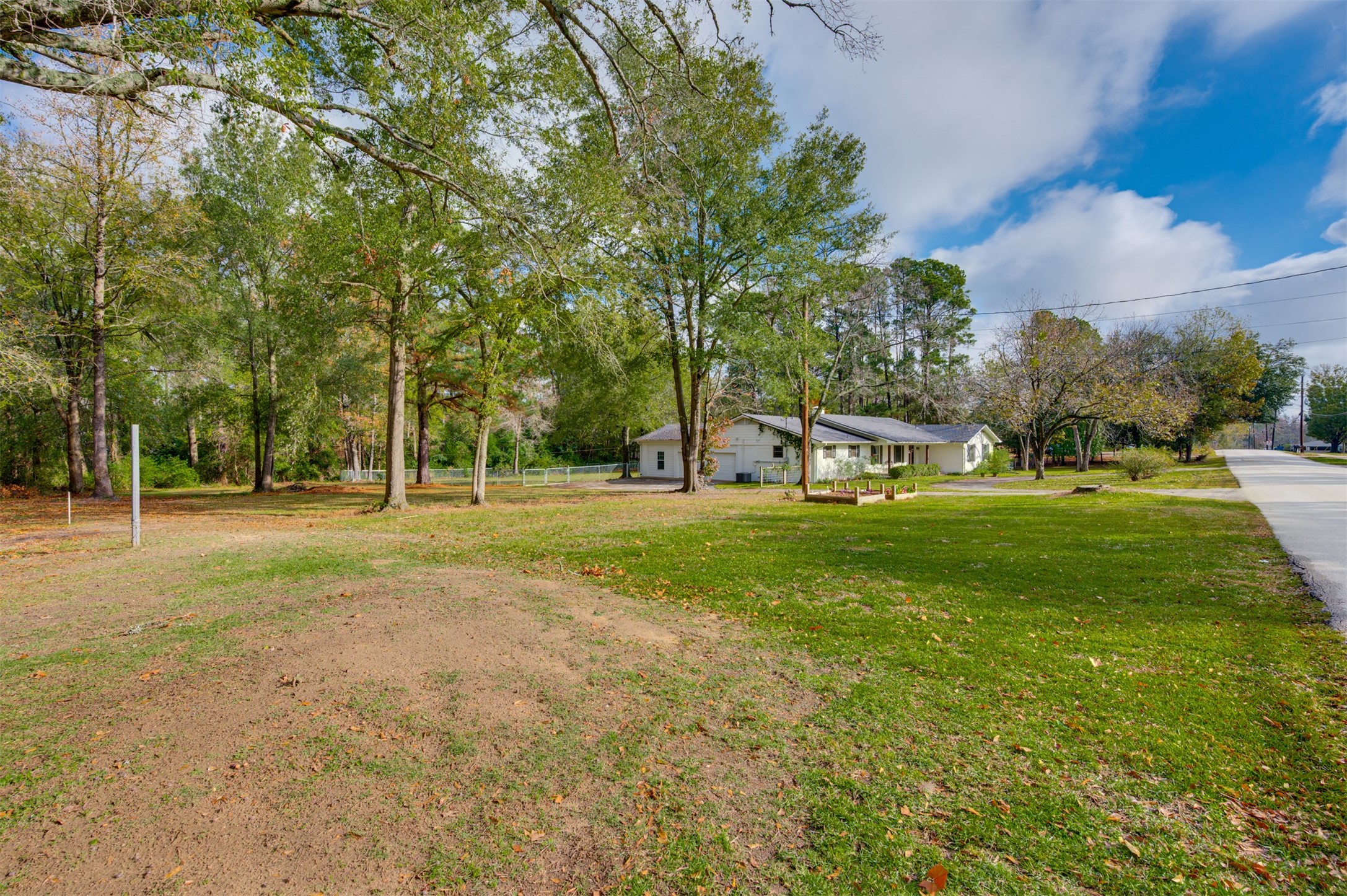 219 Perryman Property Photo 1