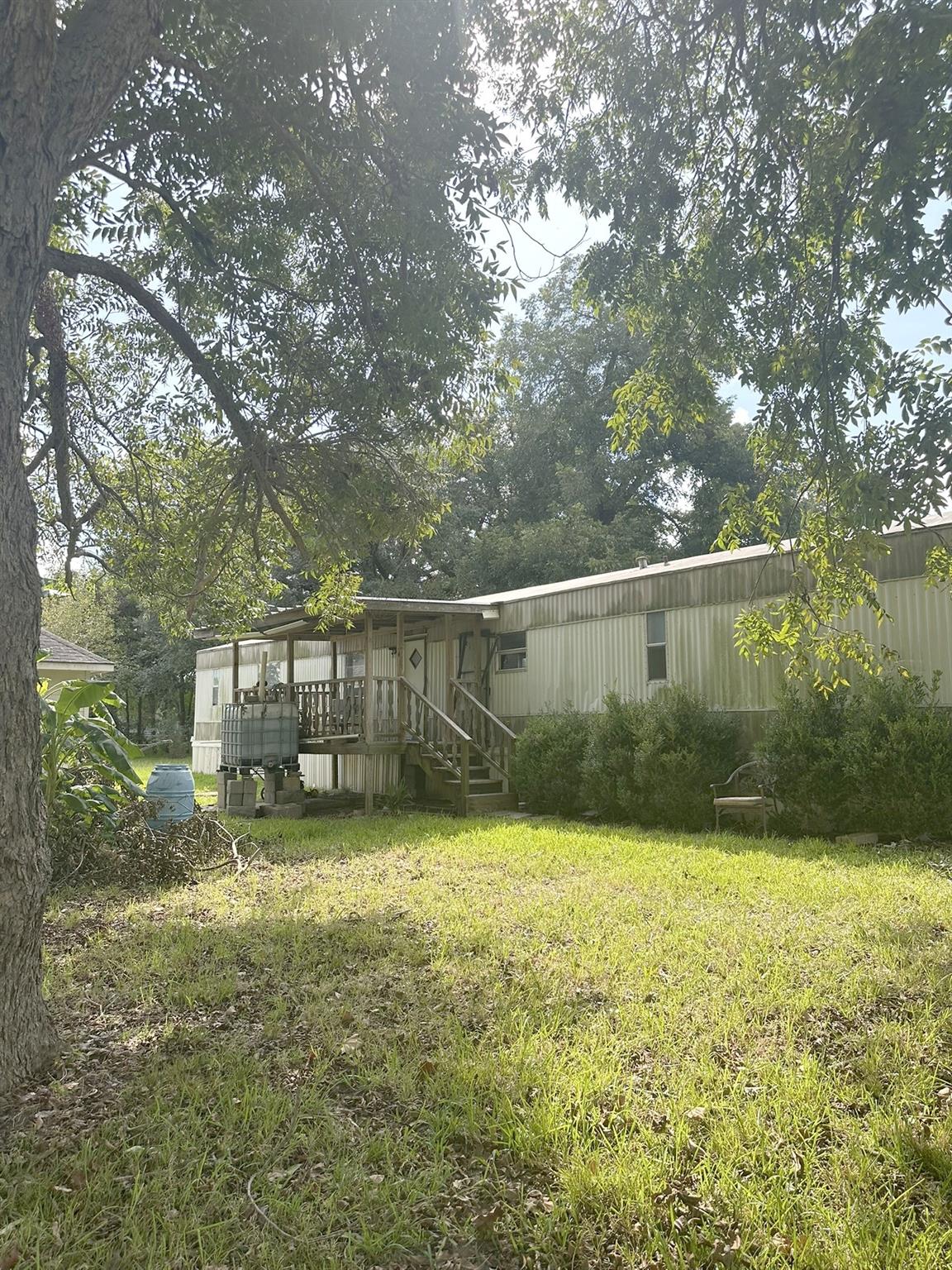 414 Shaw Street Property Photo 2