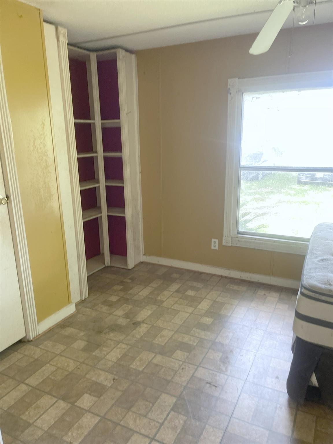 414 Shaw Street Property Photo 9