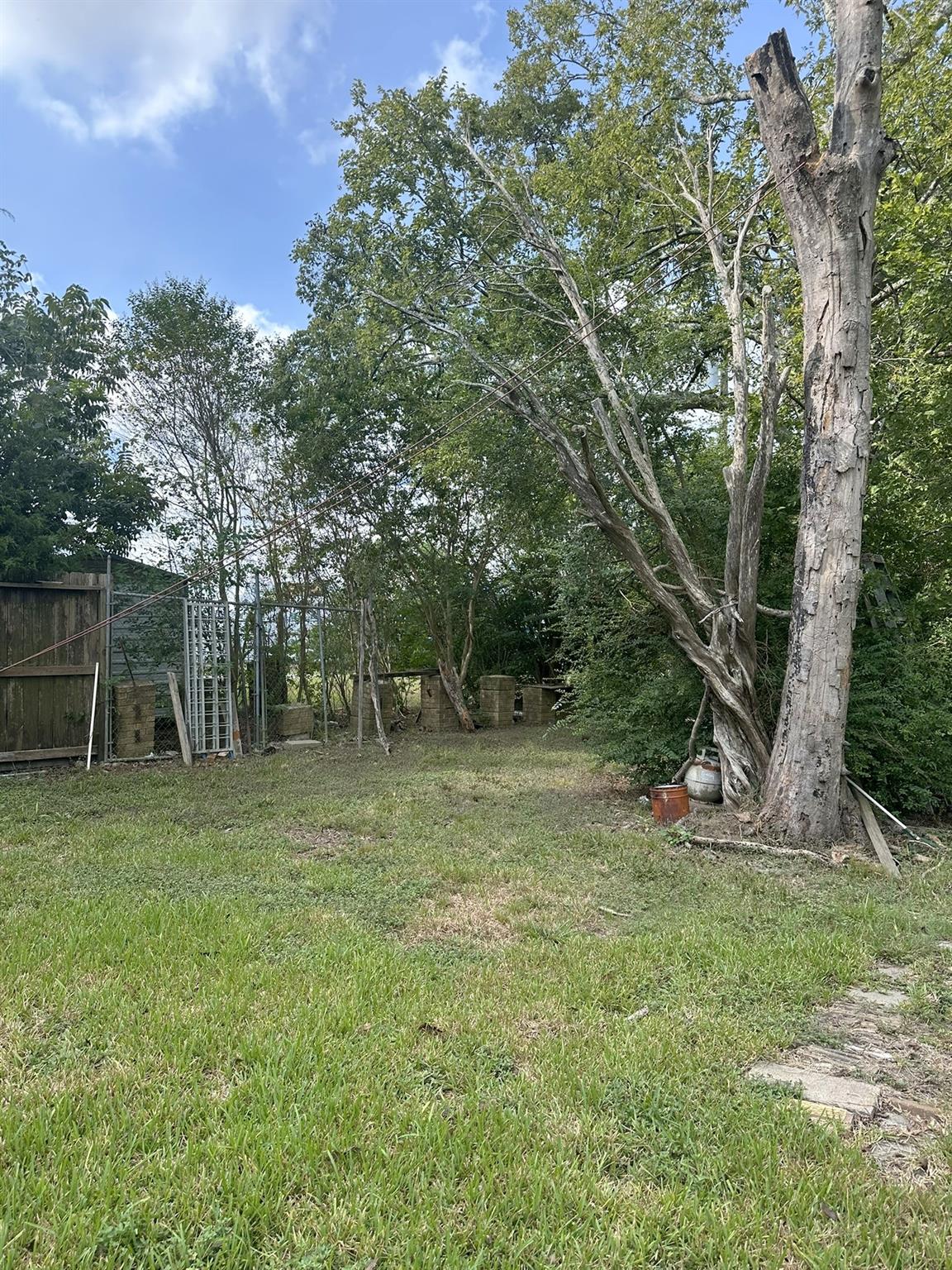 414 Shaw Street Property Photo 16