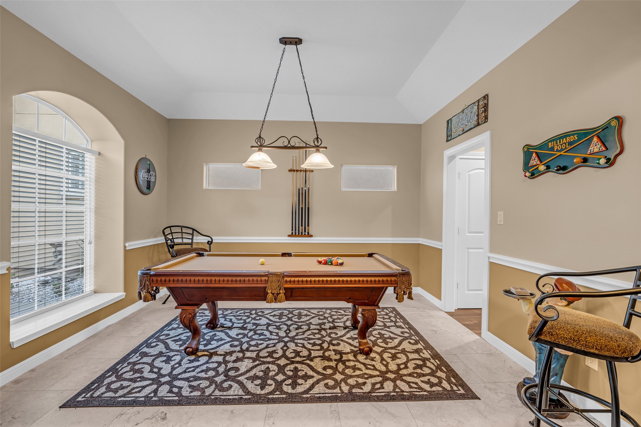 14061 Teel Road Property Photo 5