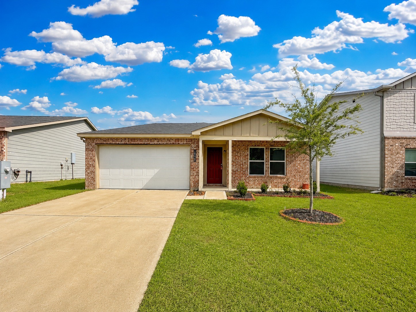 10123 Cerritos Drive Property Photo 1