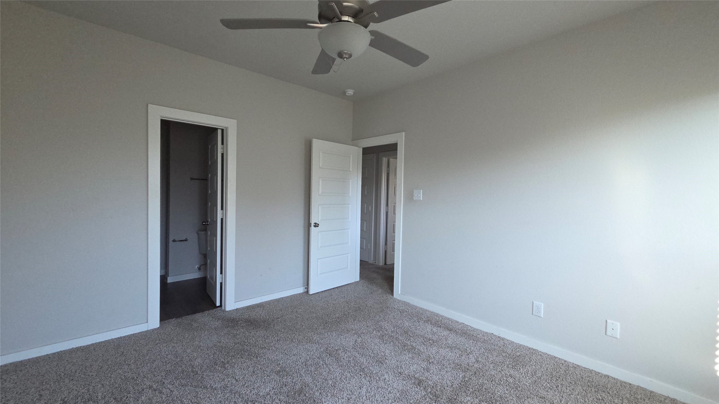 9760 Grosbeak Lane Property Photo 6