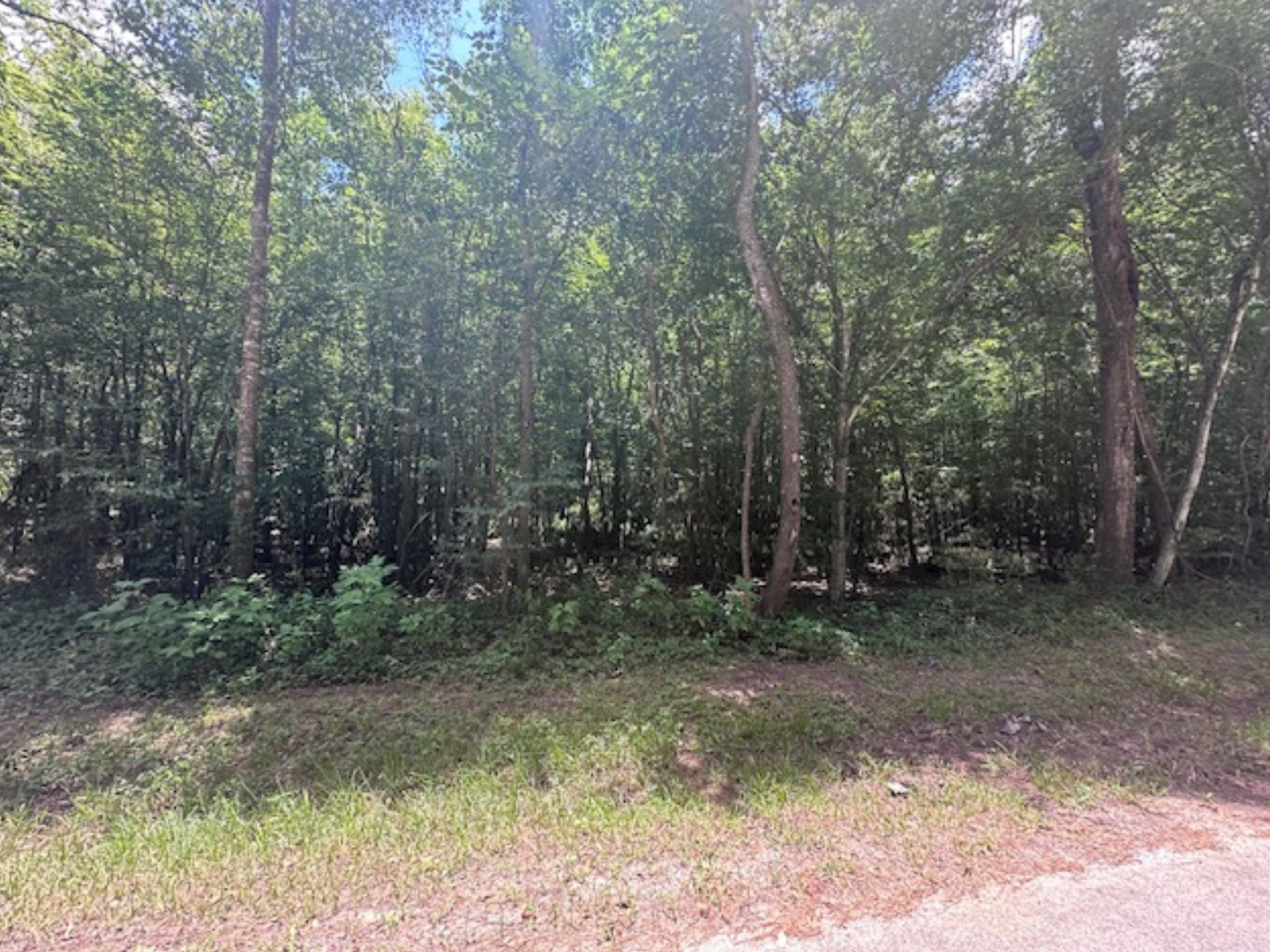 00 Fm-2090 Property Photo 2