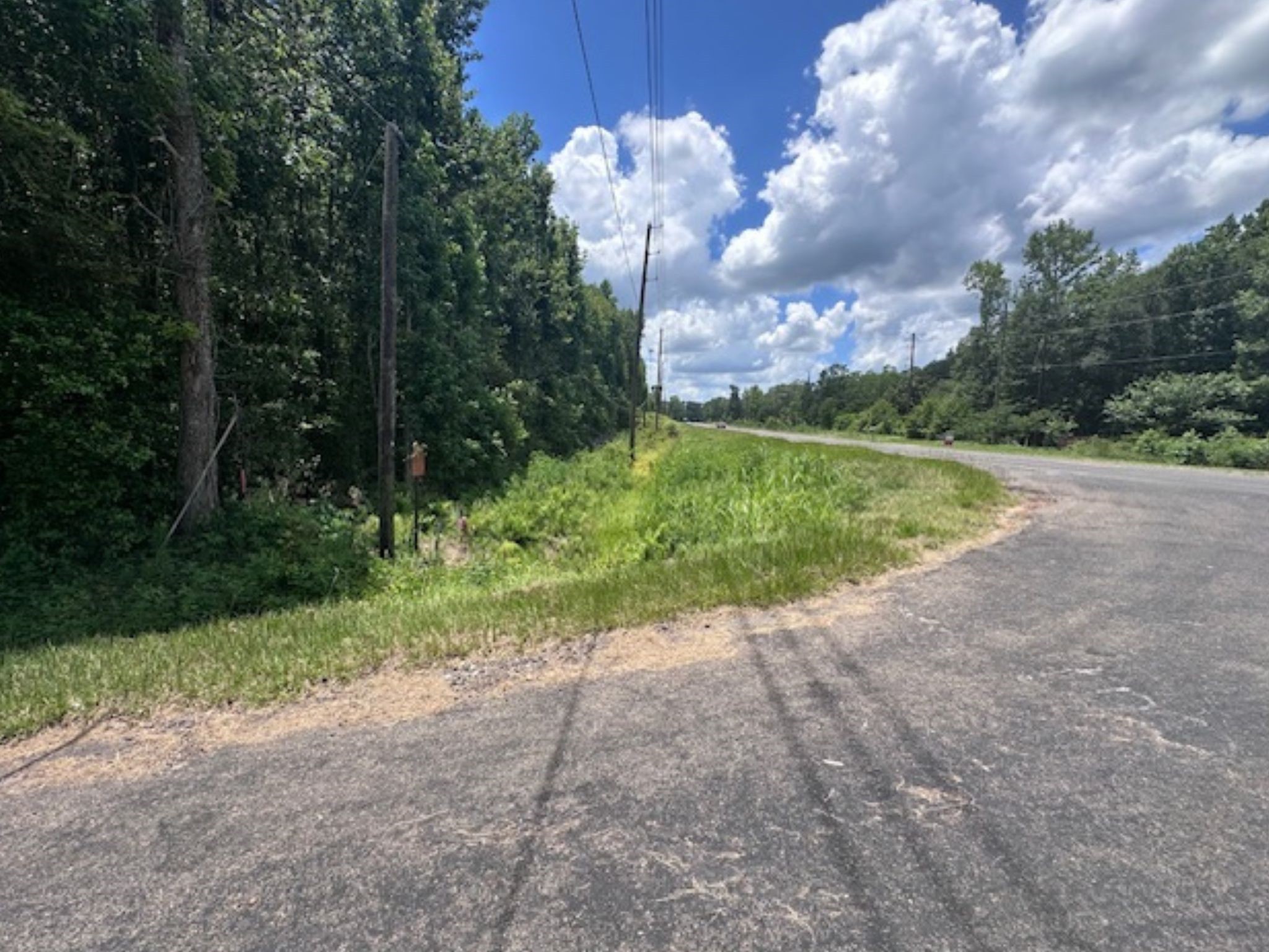 00 Fm-2090 Property Photo 11