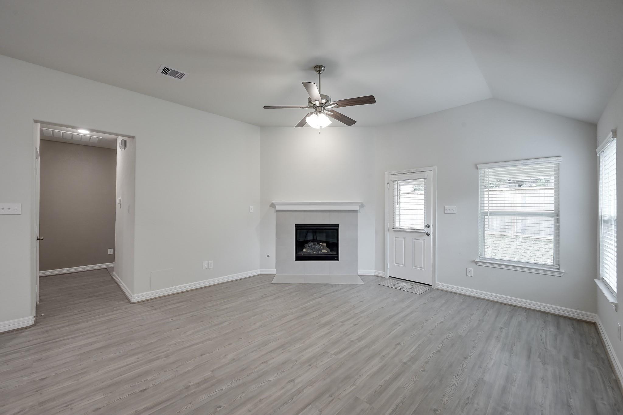15034 Baikal Teal Terrace, Magnolia Tx 77354 Property Photo 6