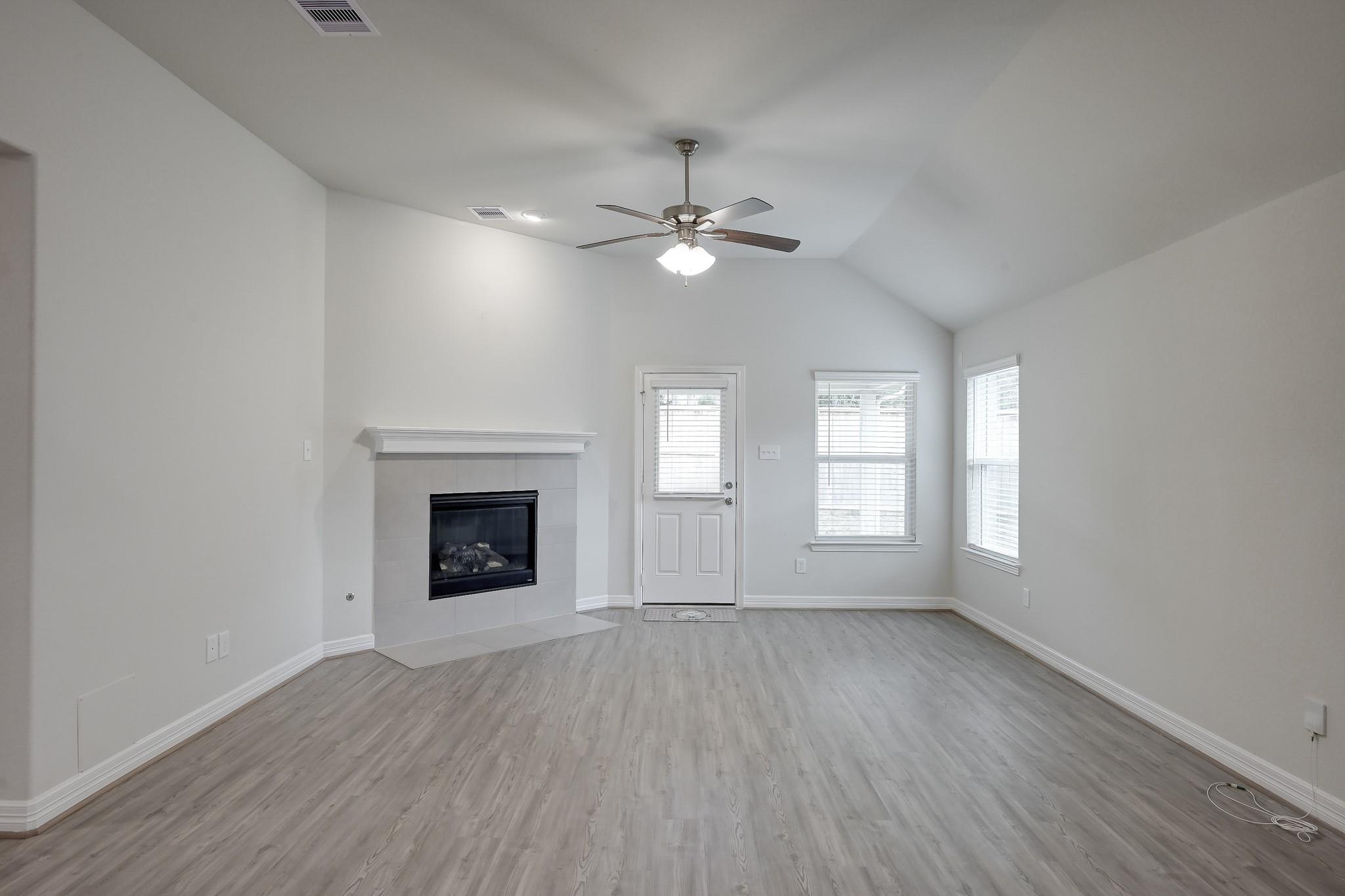 15034 Baikal Teal Terrace, Magnolia Tx 77354 Property Photo 7