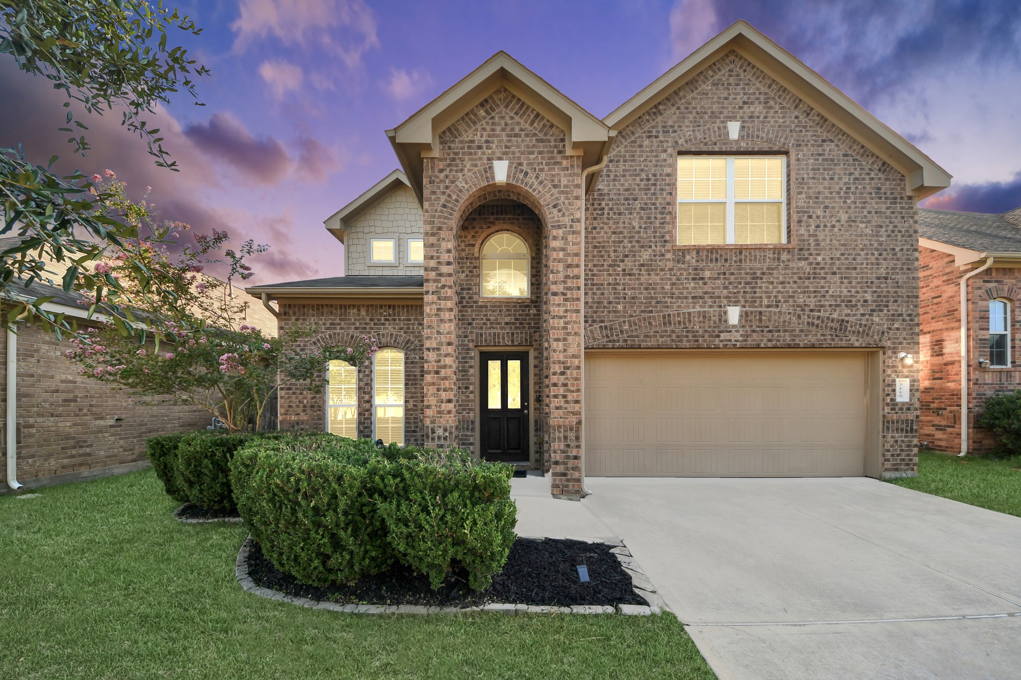 3115 Lake Drive Property Photo 1