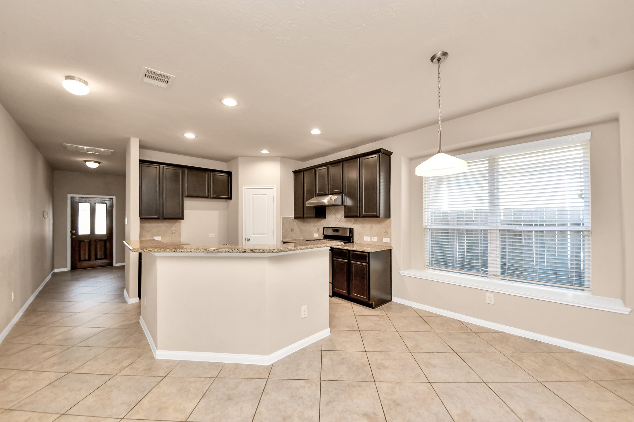 3115 Lake Drive Property Photo 9