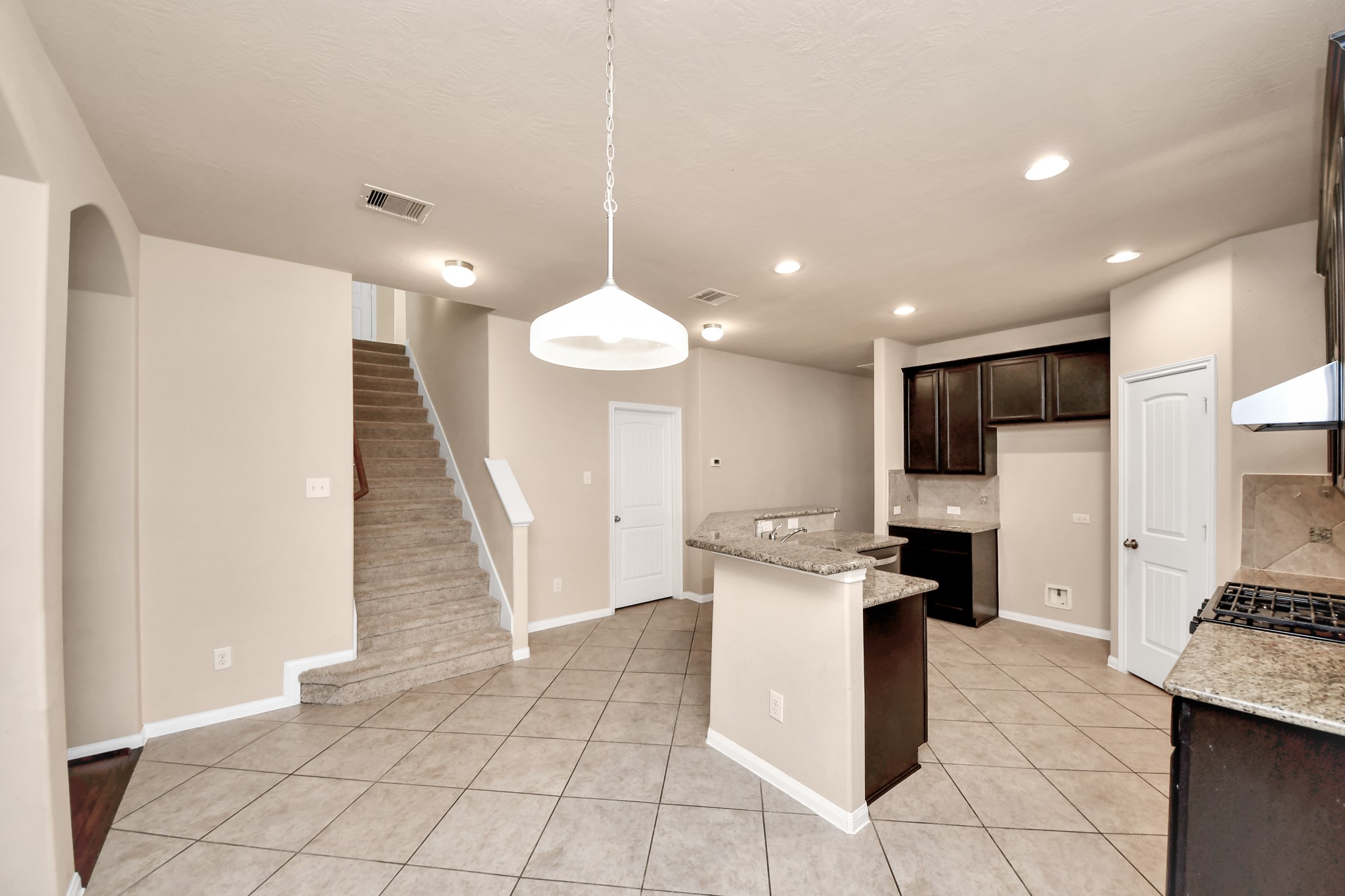 3115 Lake Drive Property Photo 10