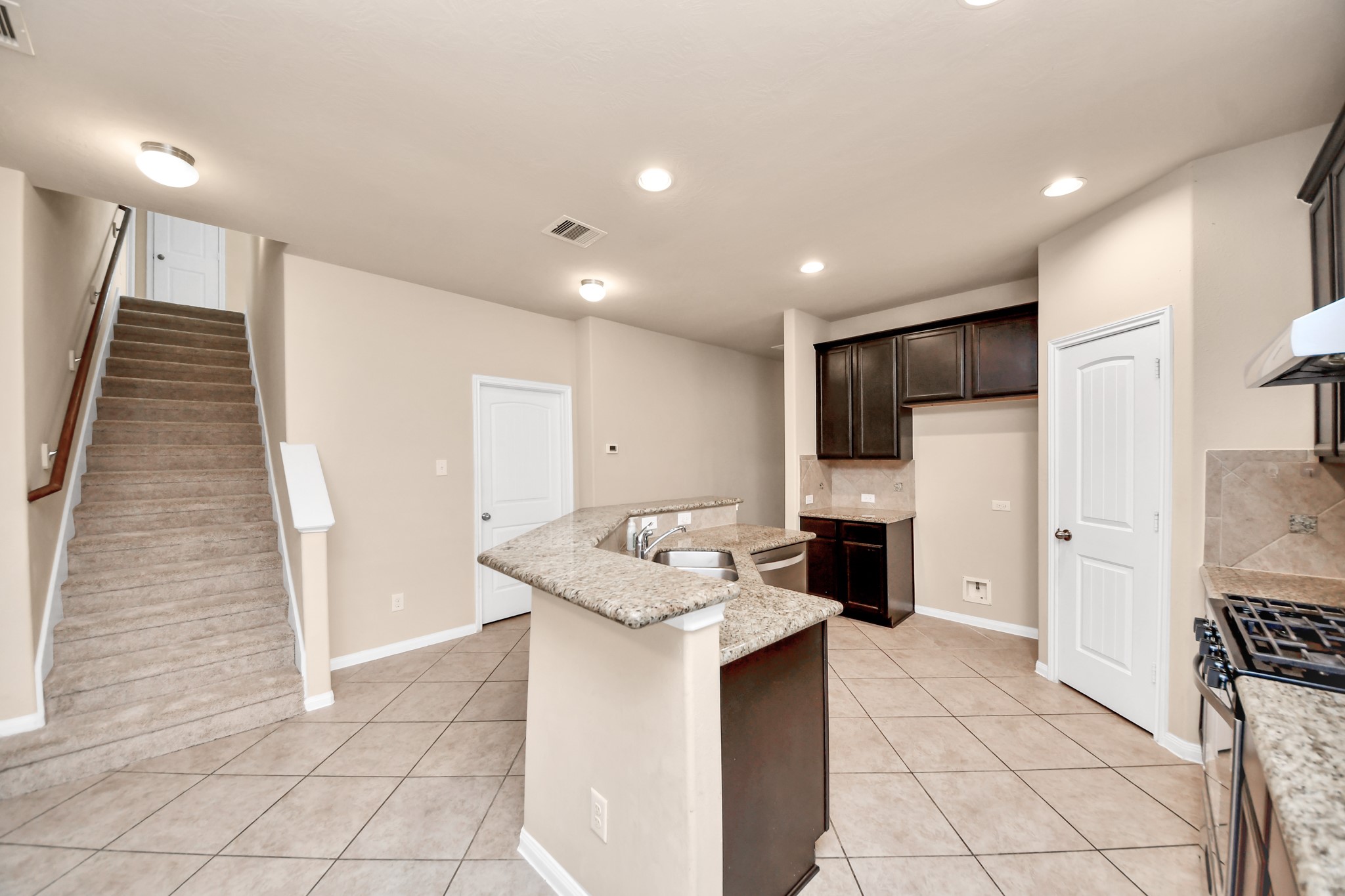 3115 Lake Drive Property Photo 14