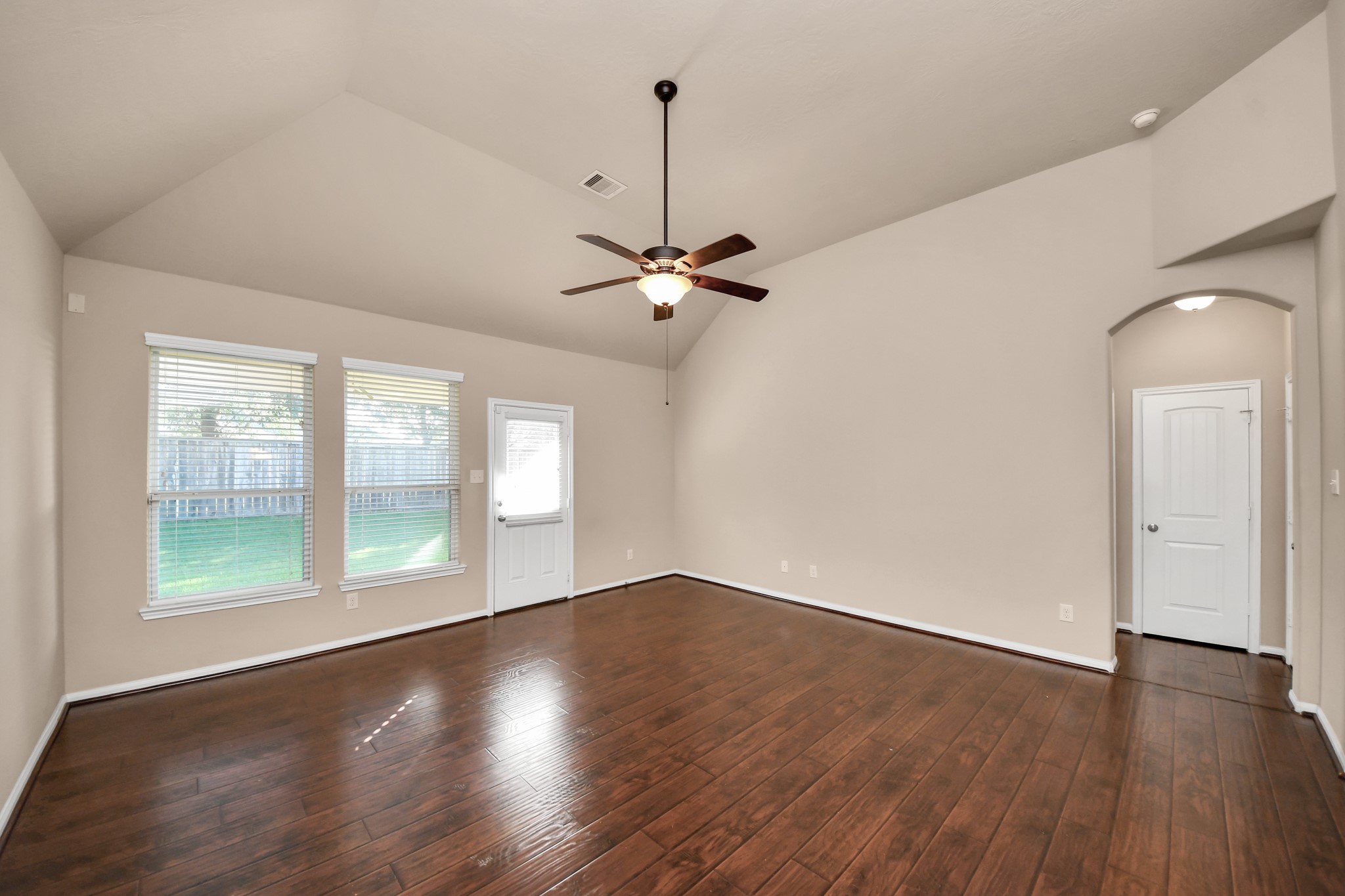3115 Lake Drive Property Photo 16