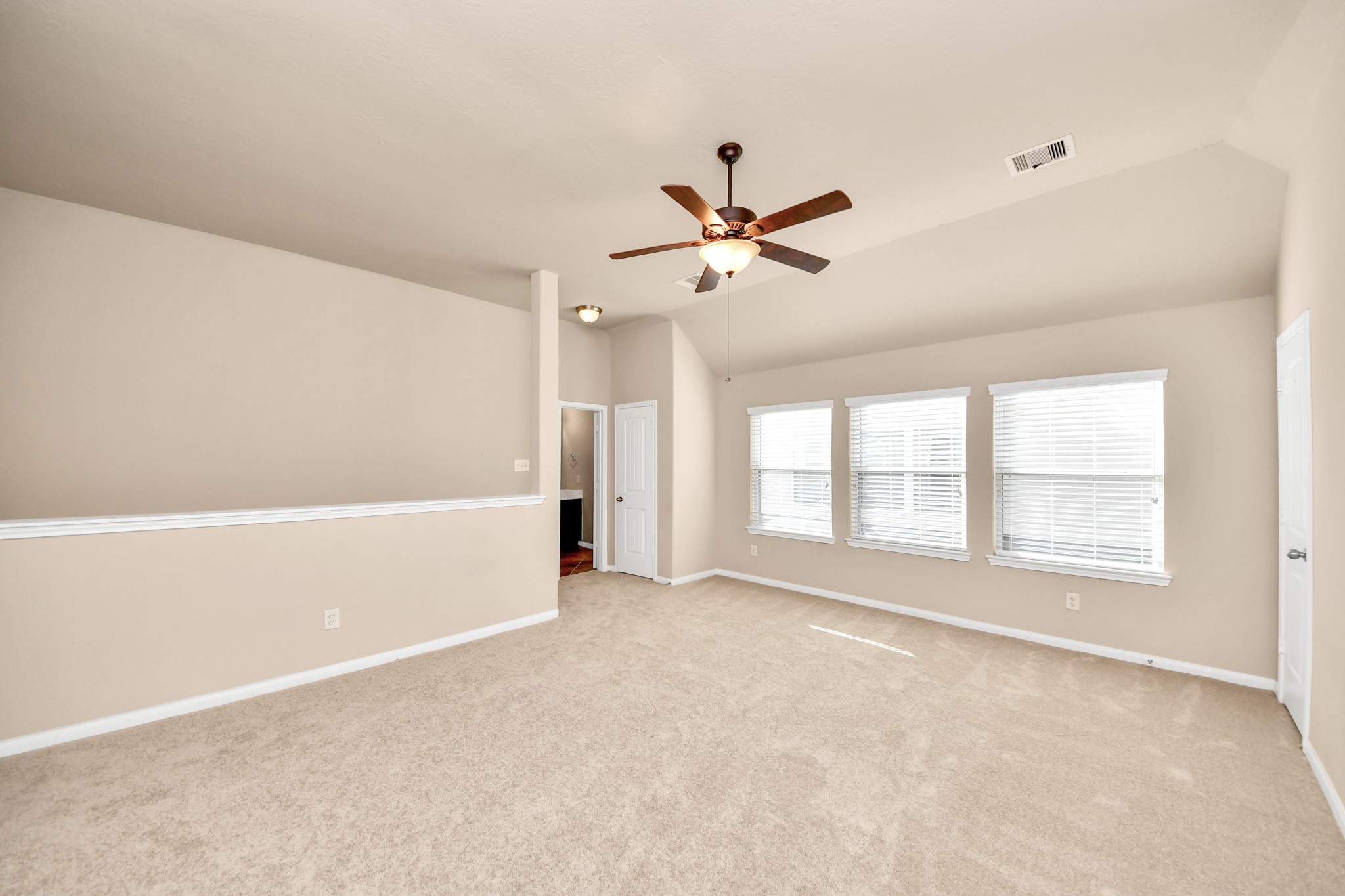 3115 Lake Drive Property Photo 26