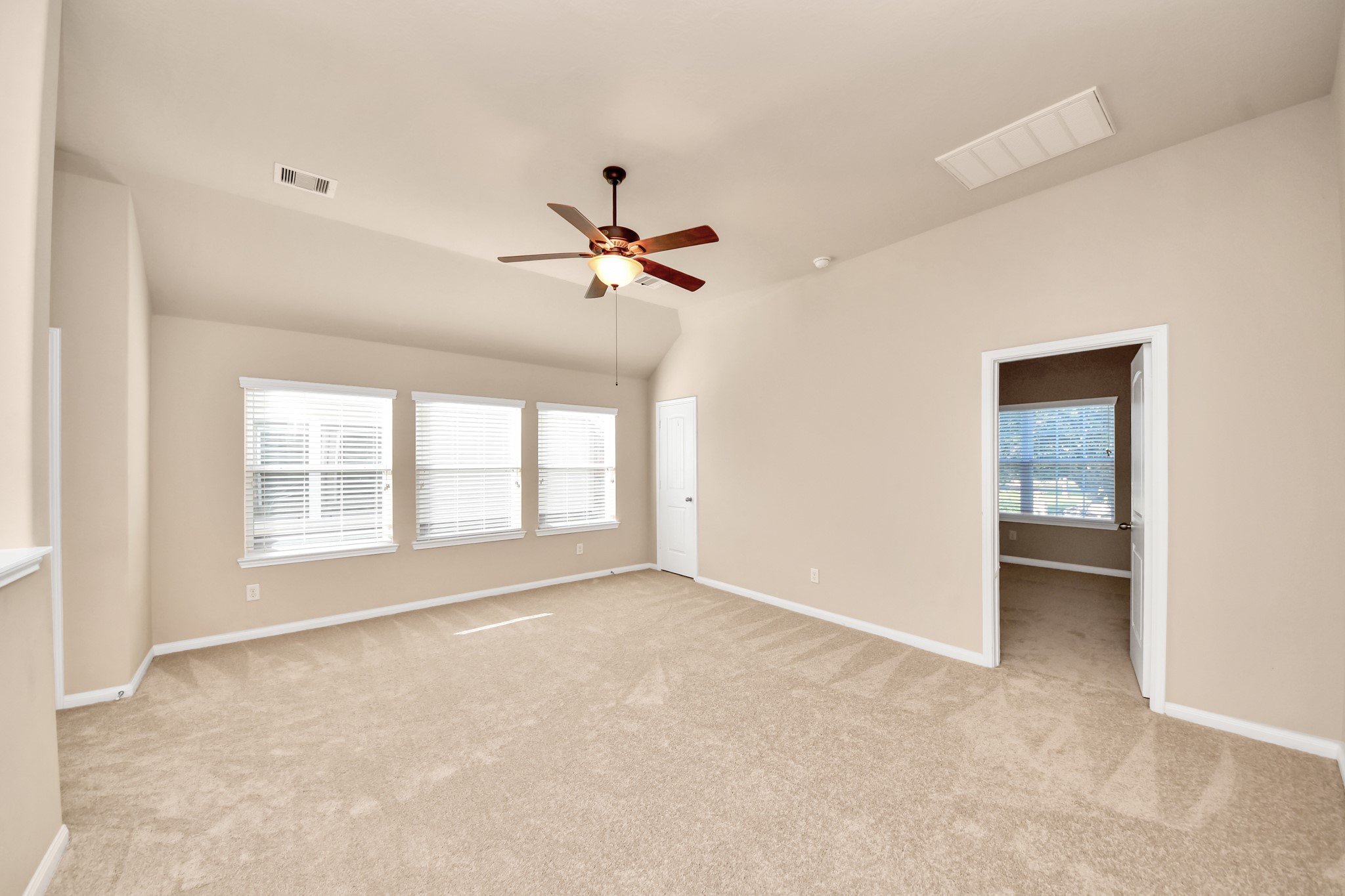 3115 Lake Drive Property Photo 28