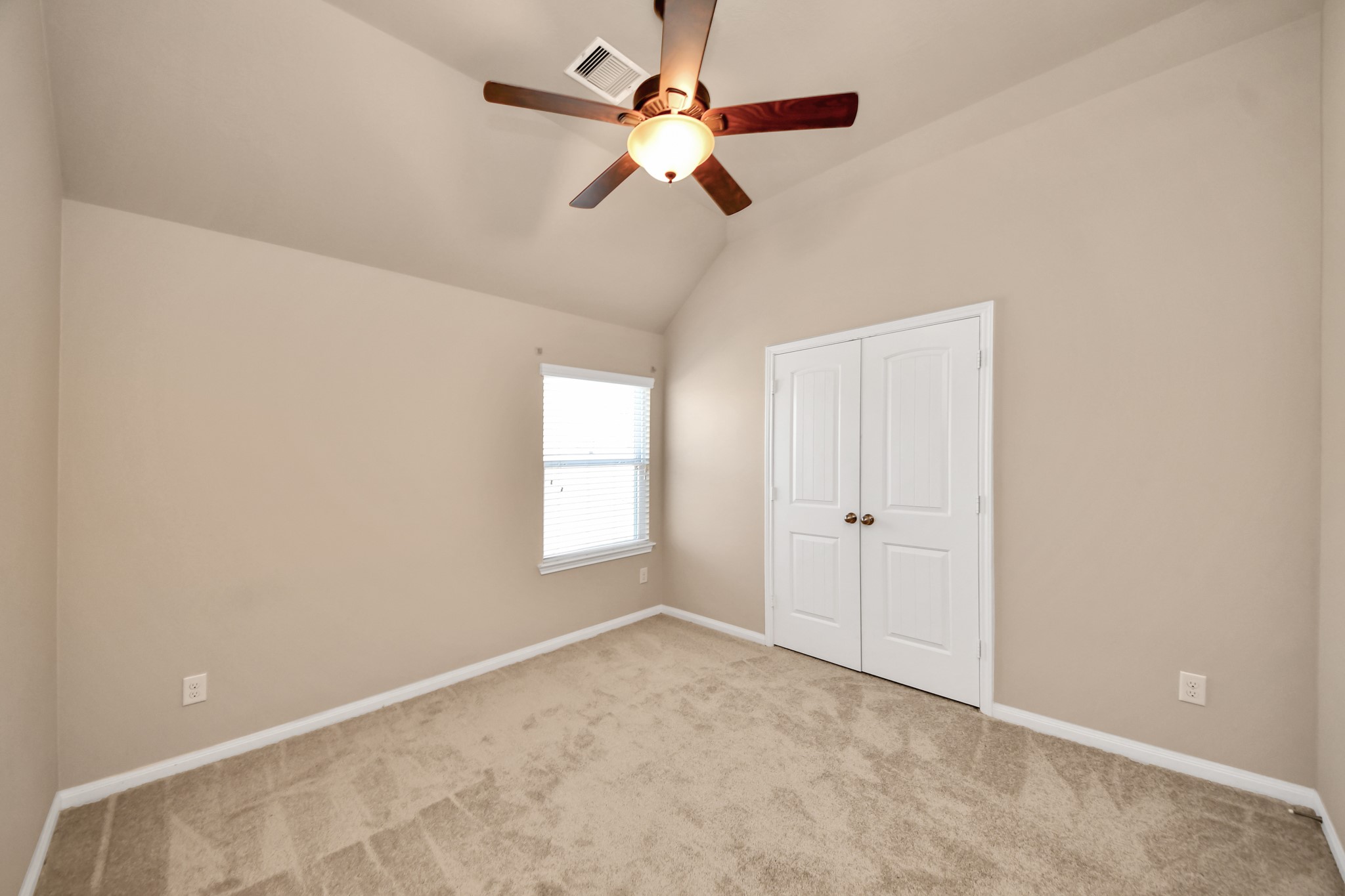3115 Lake Drive Property Photo 32