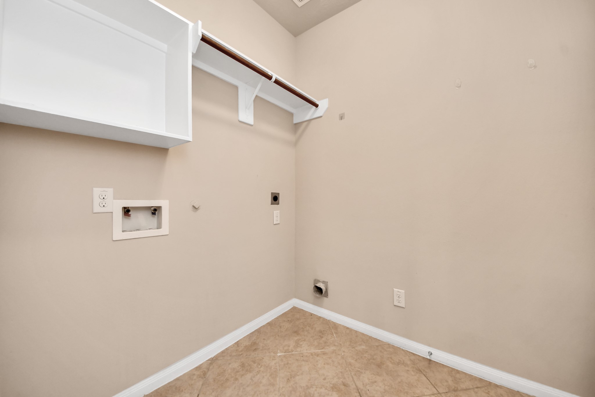 3115 Lake Drive Property Photo 40