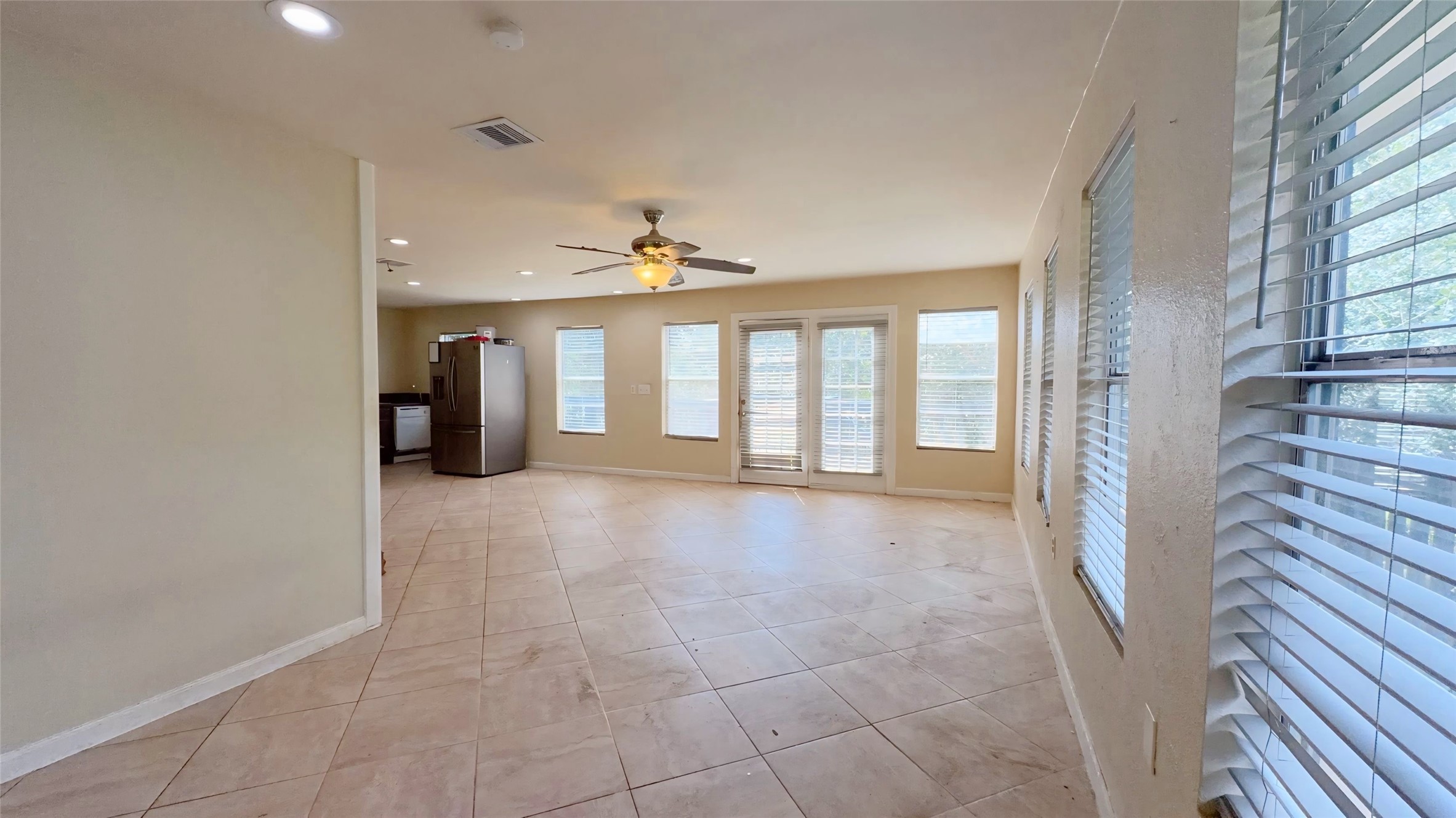 6114 Lazy Lane Property Photo 8
