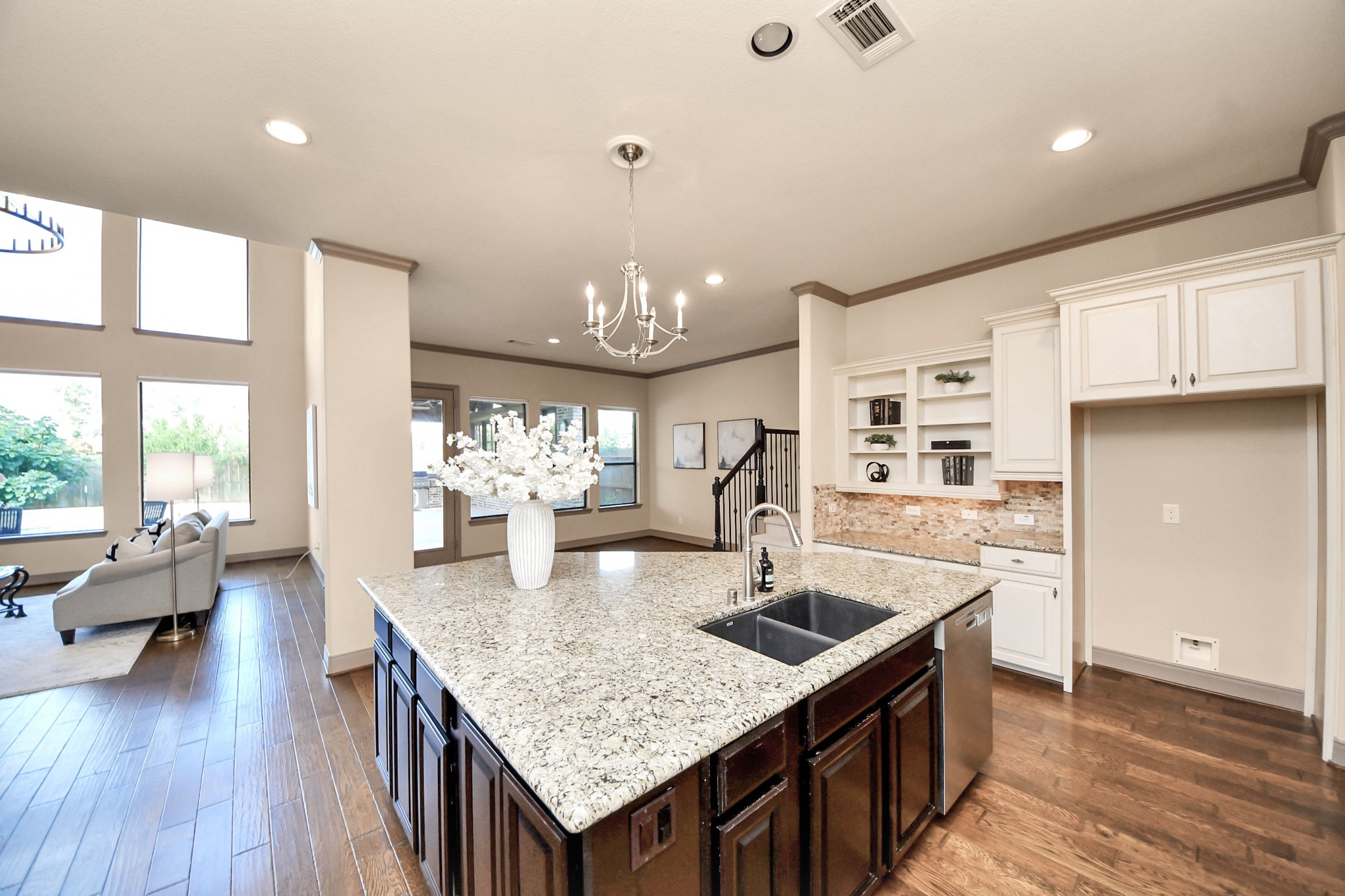 67 Azure Lake Court Property Photo 22
