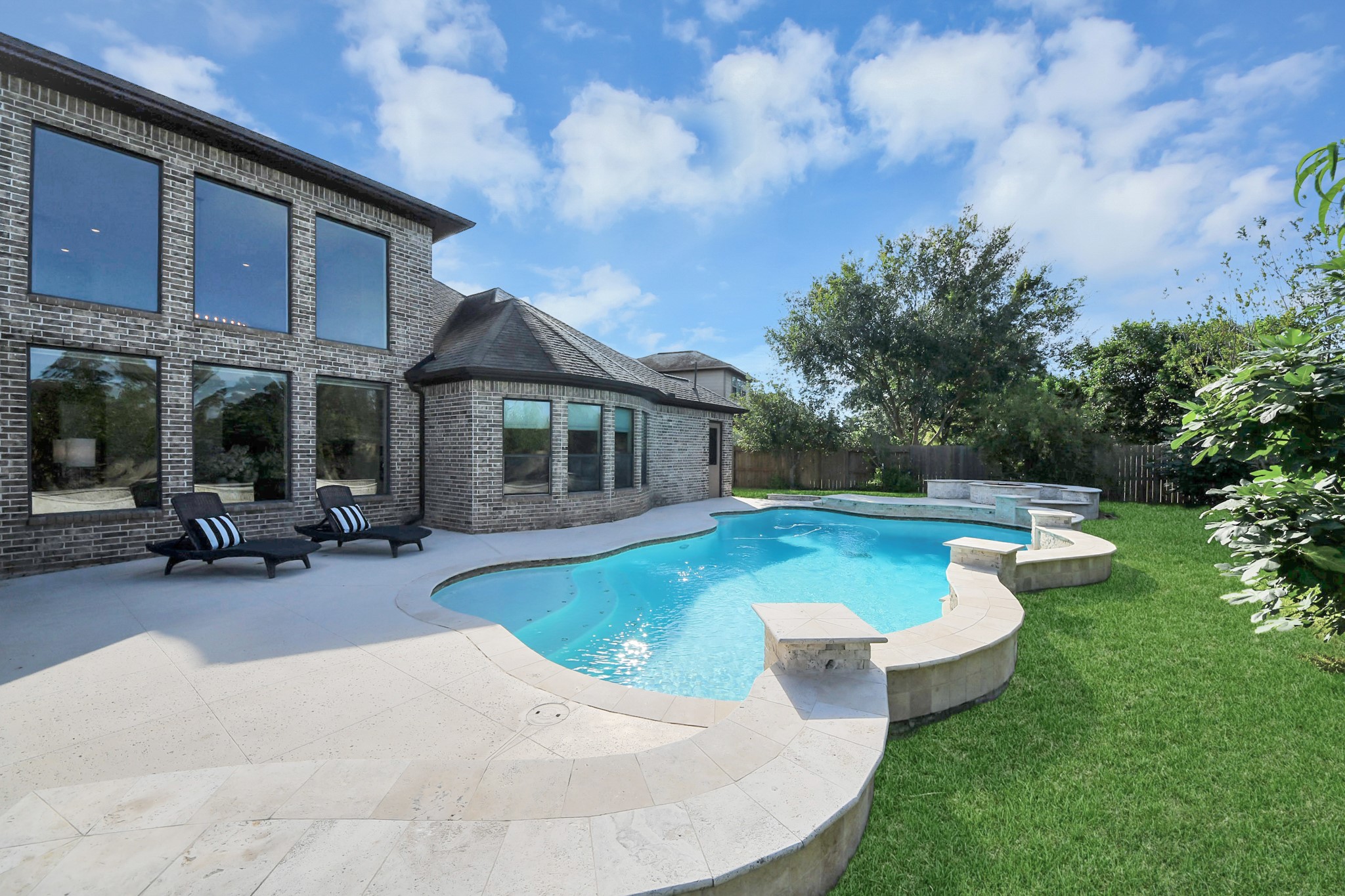 67 Azure Lake Court Property Photo 41