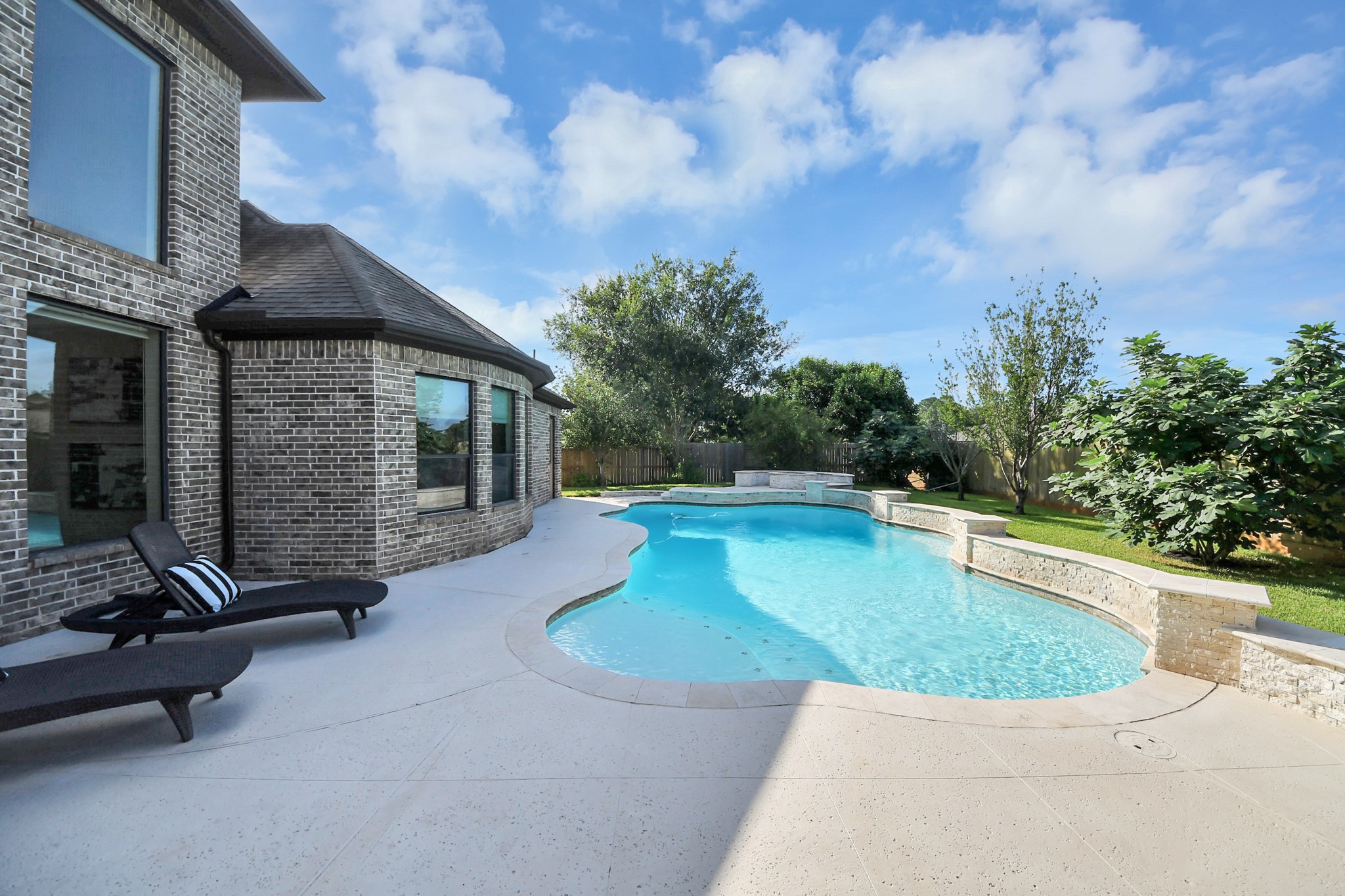 67 Azure Lake Court Property Photo 43