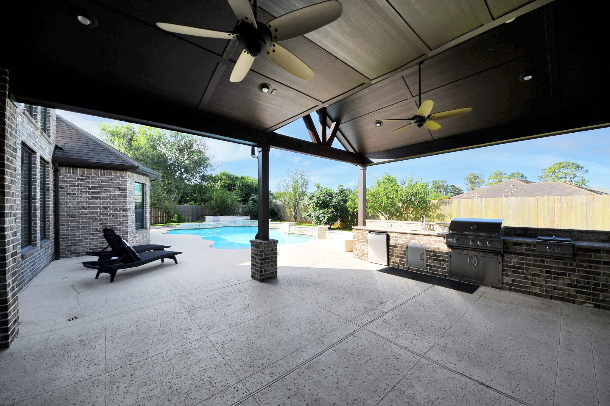 67 Azure Lake Court Property Photo 44