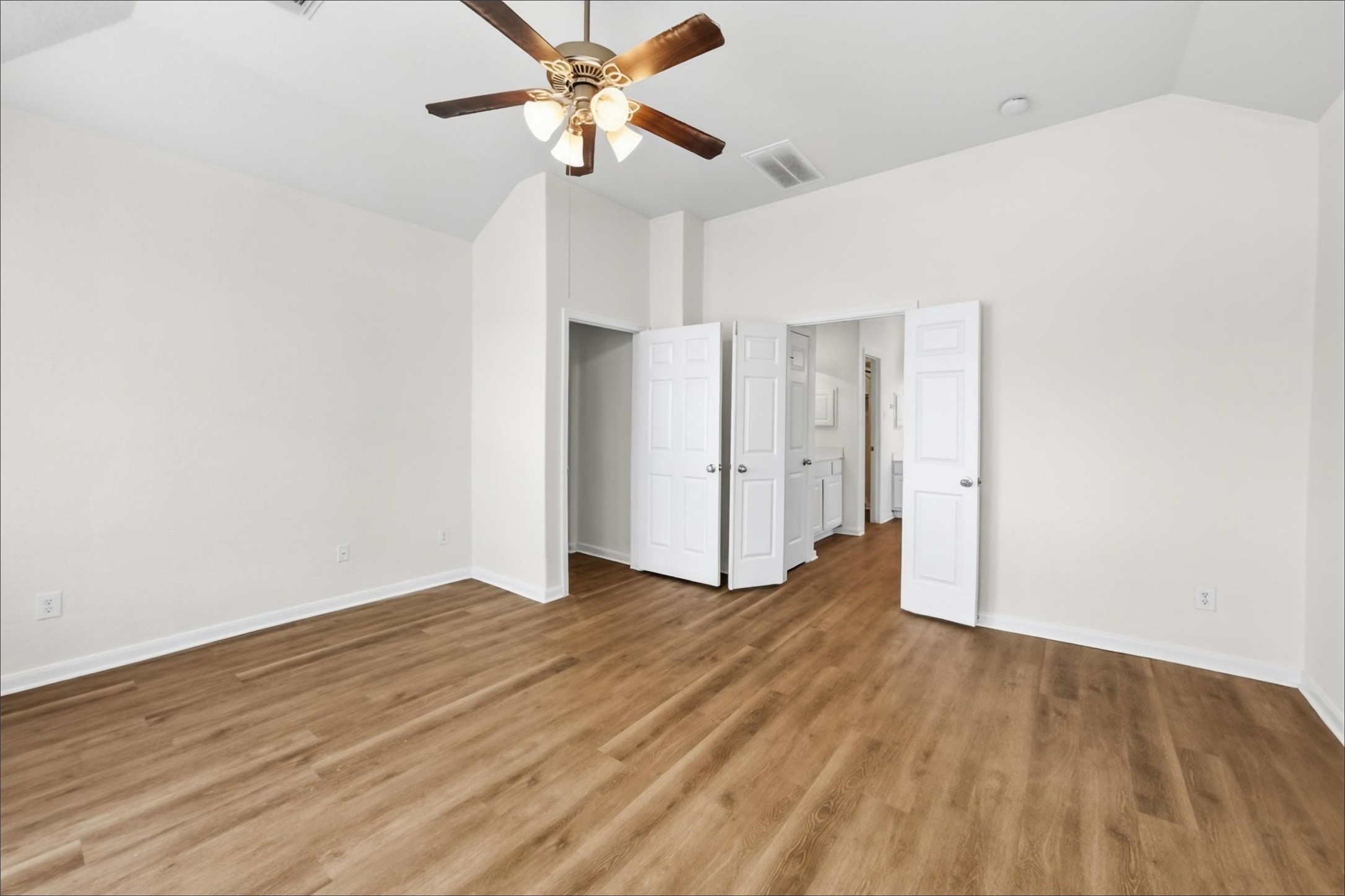 1402 Chandler Cove Property Photo 7