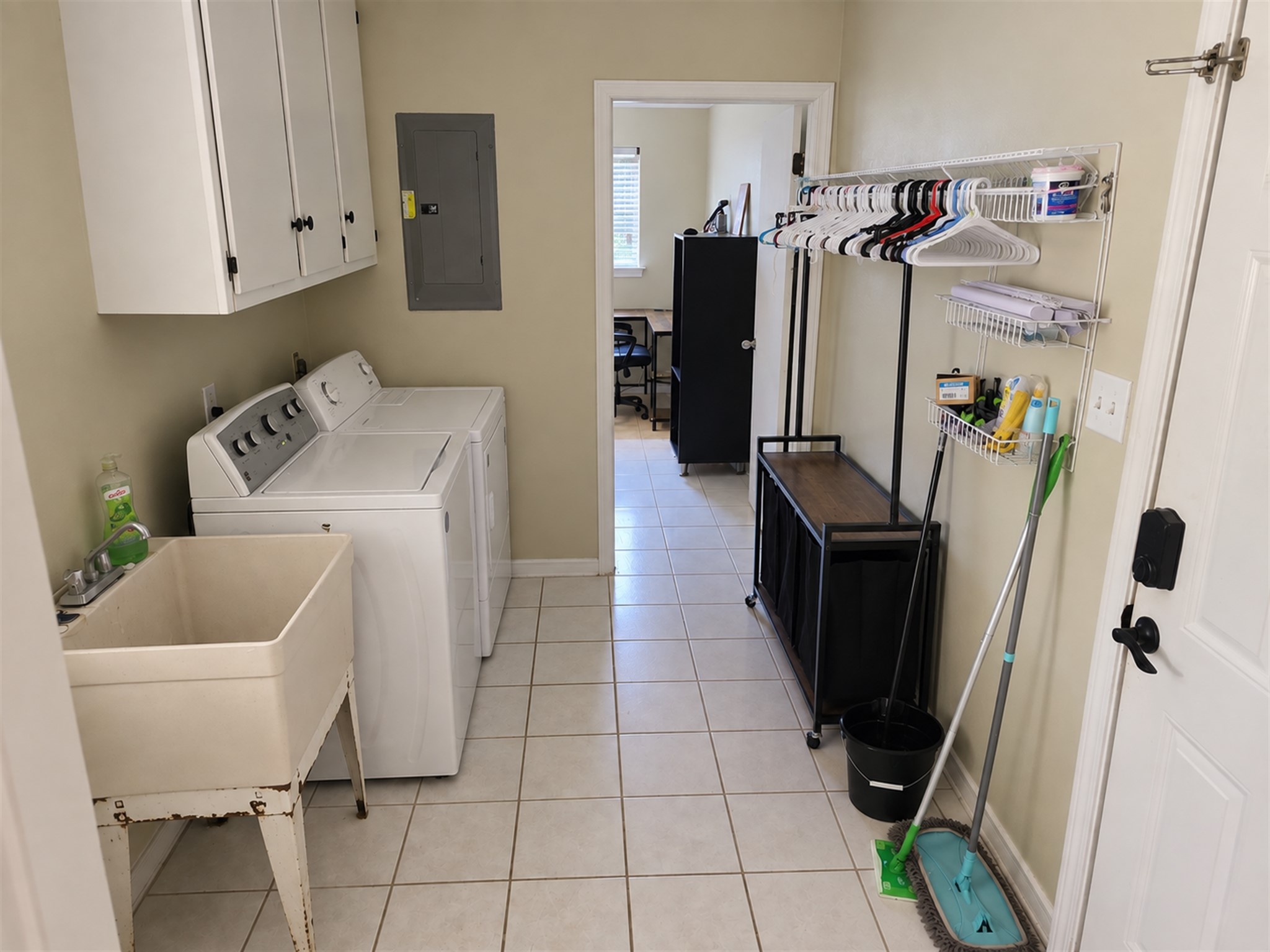 6221 N 16th Street Property Photo 23