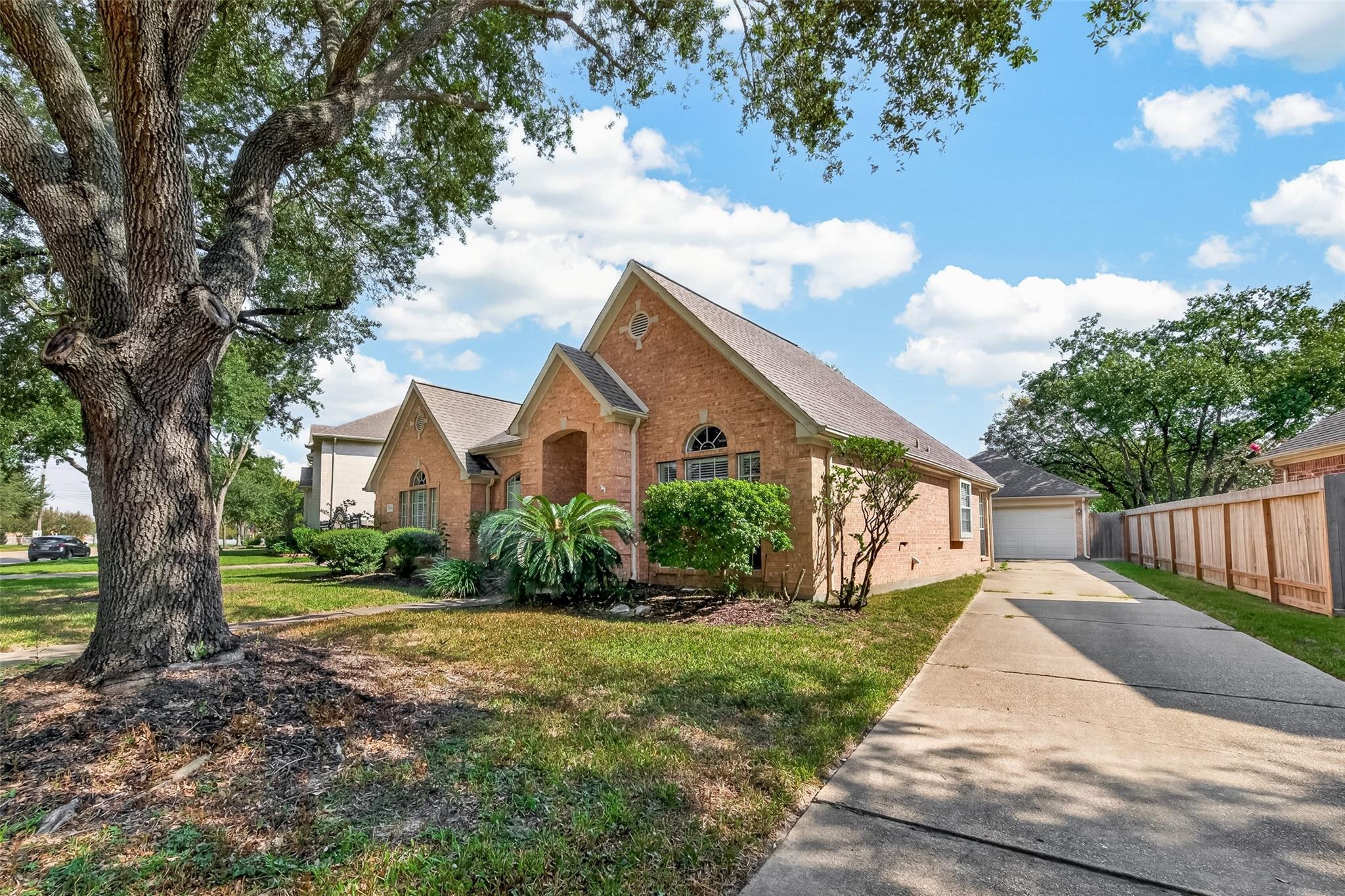 8914 Wheatland Drive Property Photo 4