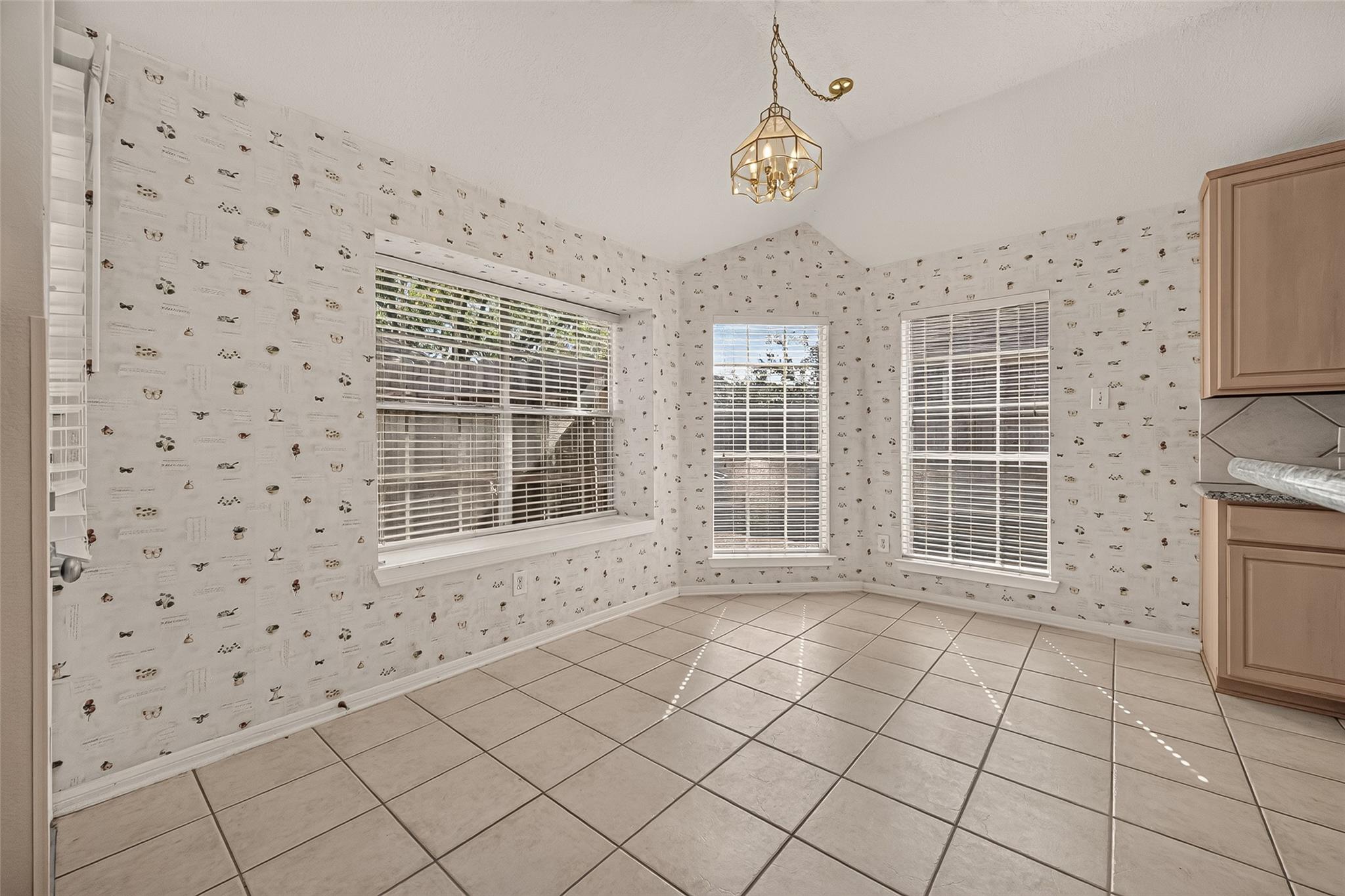 8914 Wheatland Drive Property Photo 15