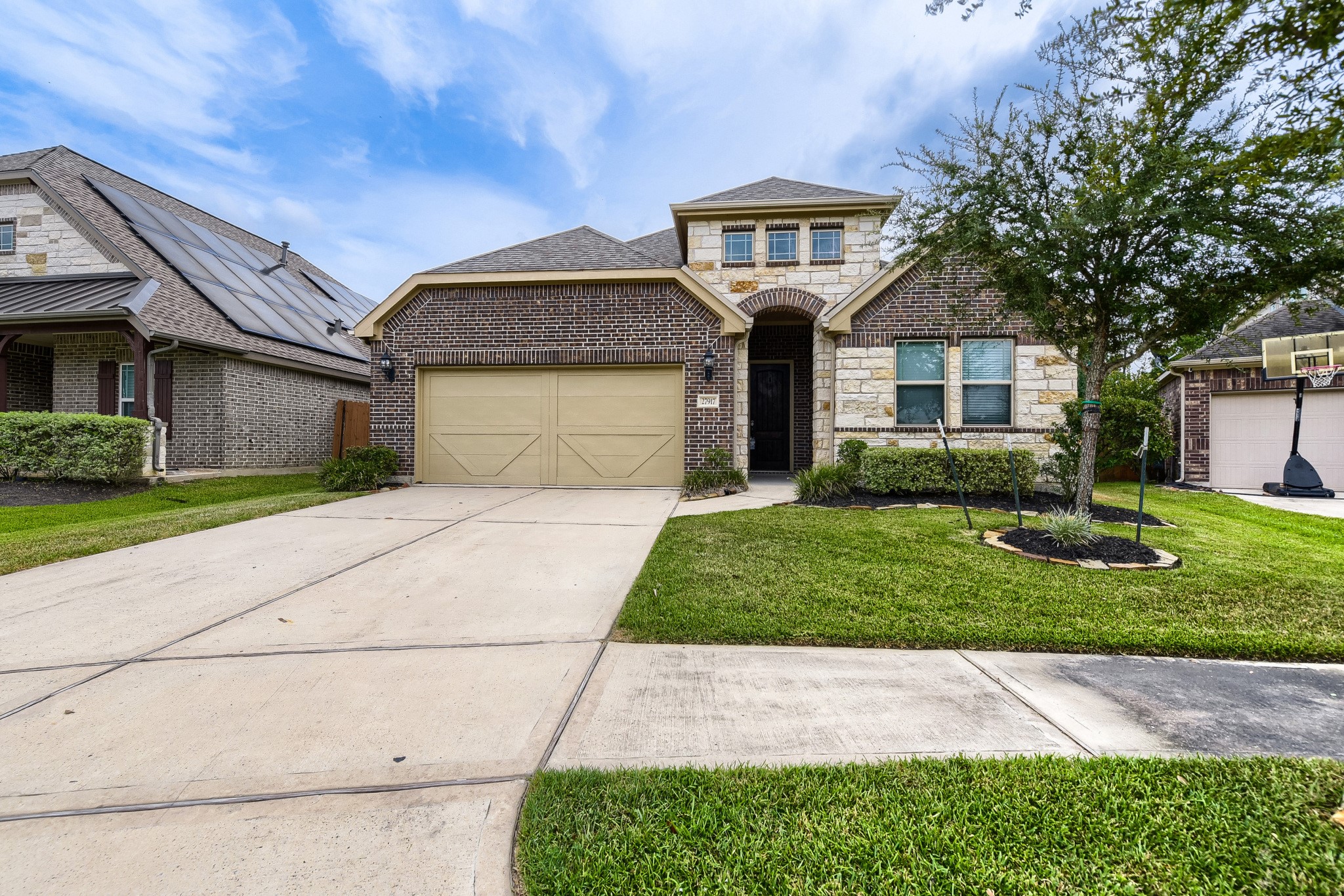 27917 Spearhead Ridge Drive Property Photo 1