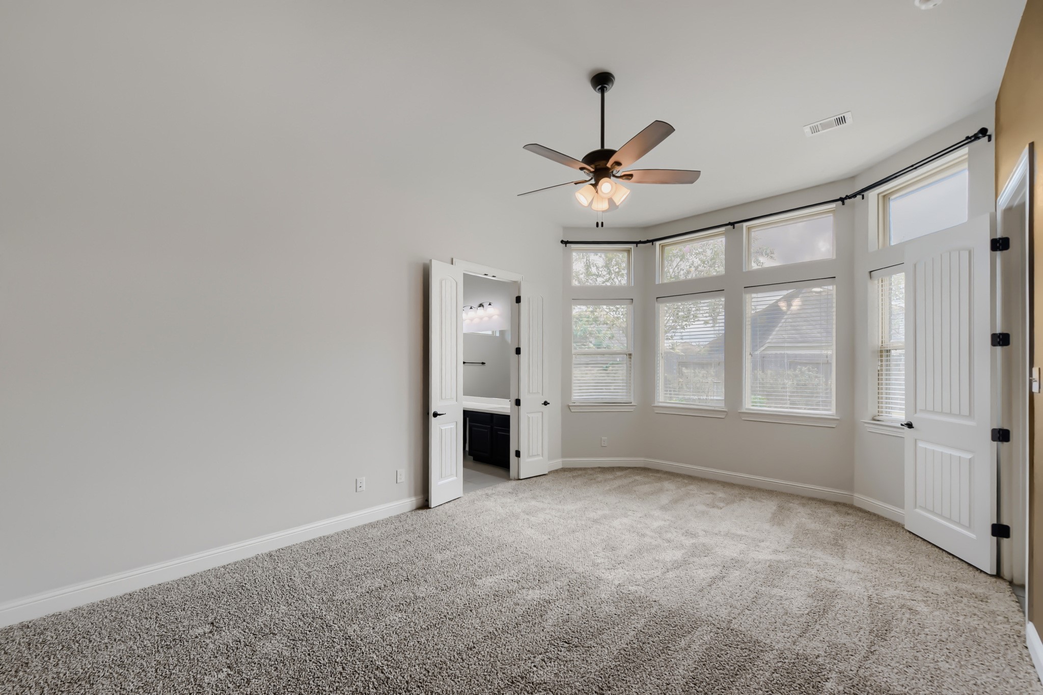 27917 Spearhead Ridge Drive Property Photo 15