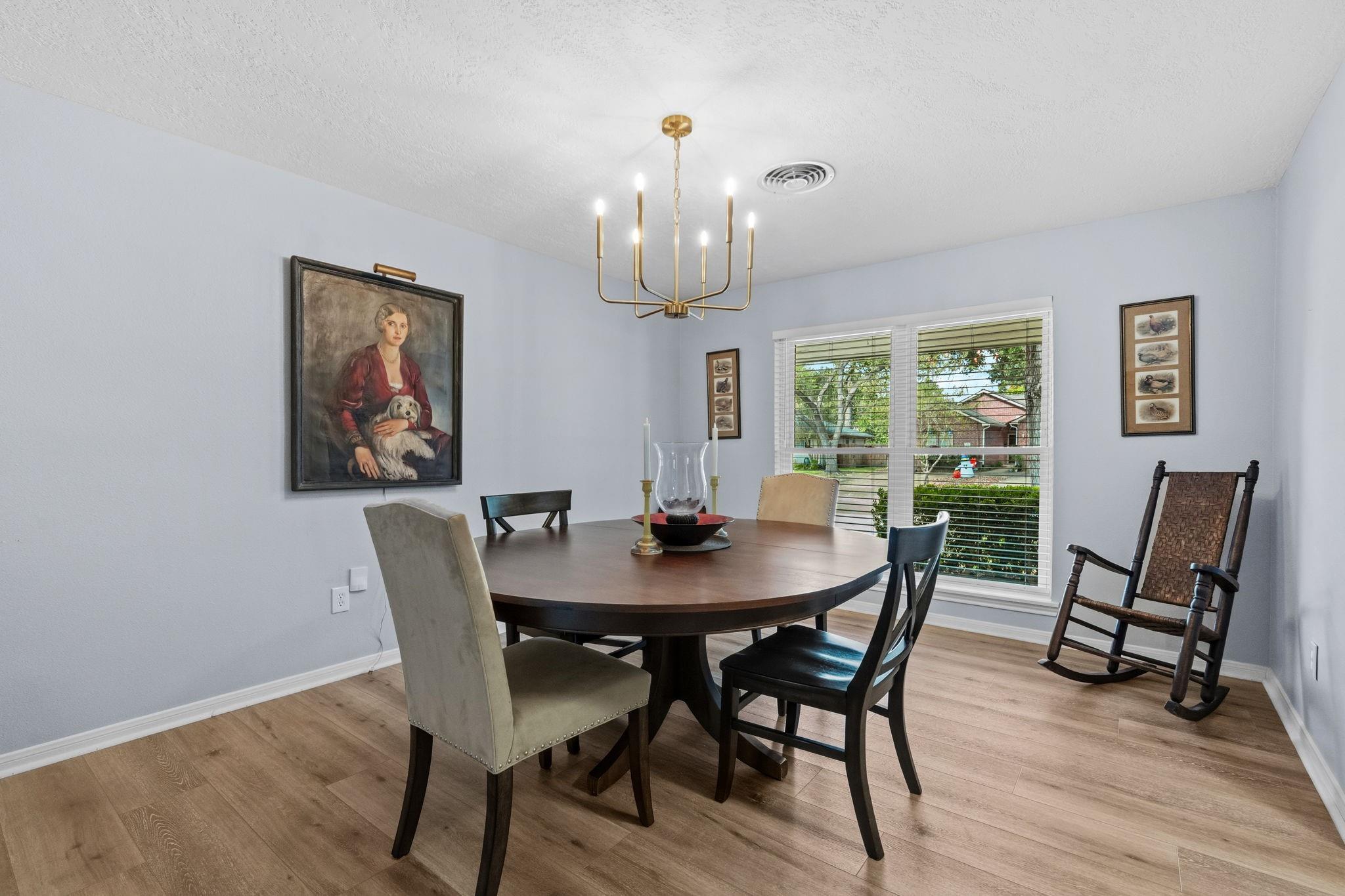 5711 Cerritos Drive, Houston Tx 77035 Property Photo 5