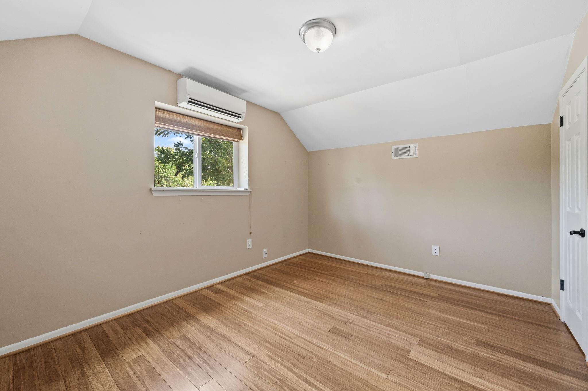 5711 Cerritos Drive, Houston Tx 77035 Property Photo 25