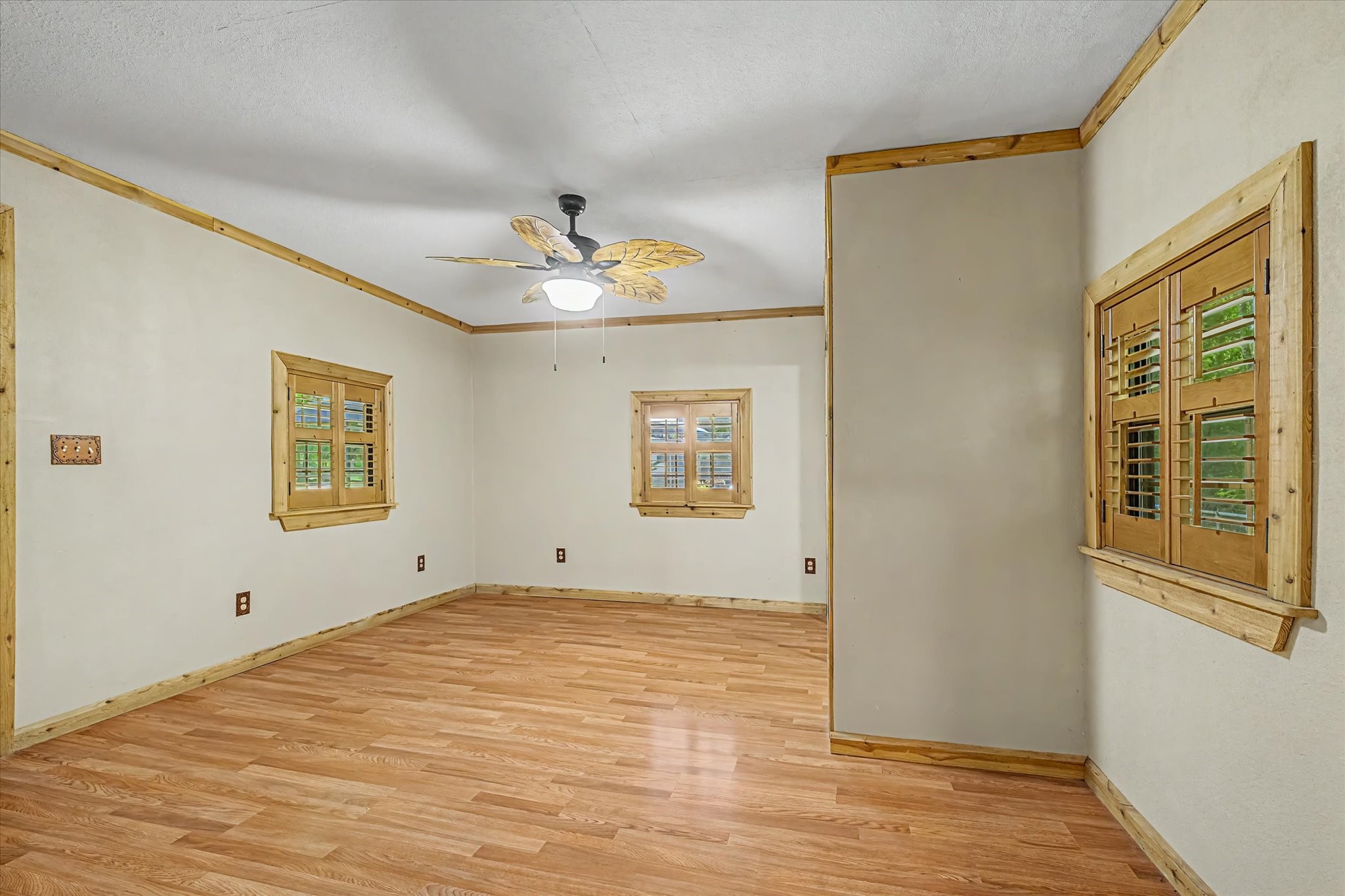 527 Number 9 Road Property Photo 17