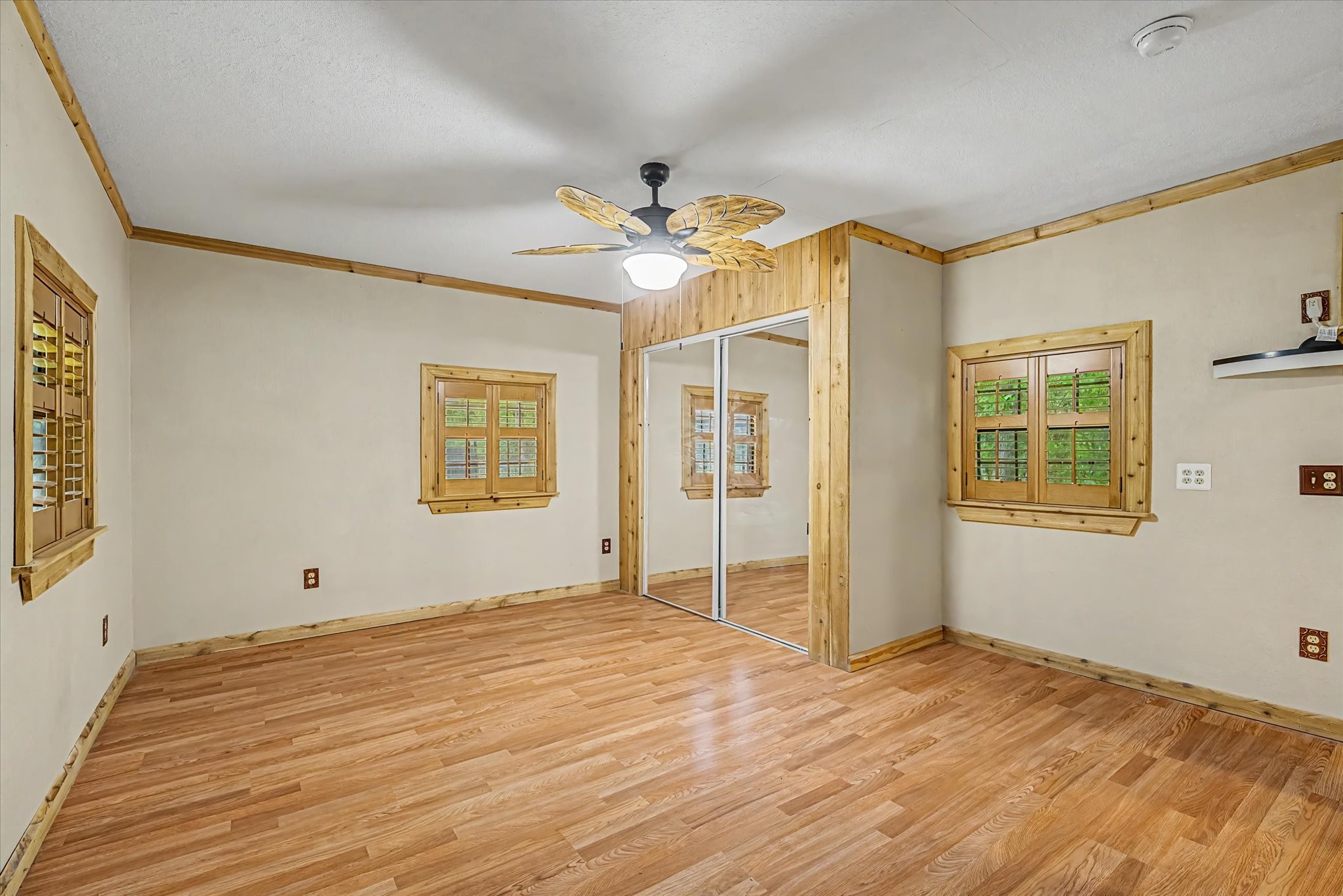 527 Number 9 Road Property Photo 18