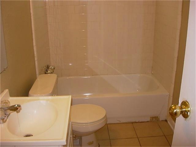 3349 Airport Boulevard Property Photo 10