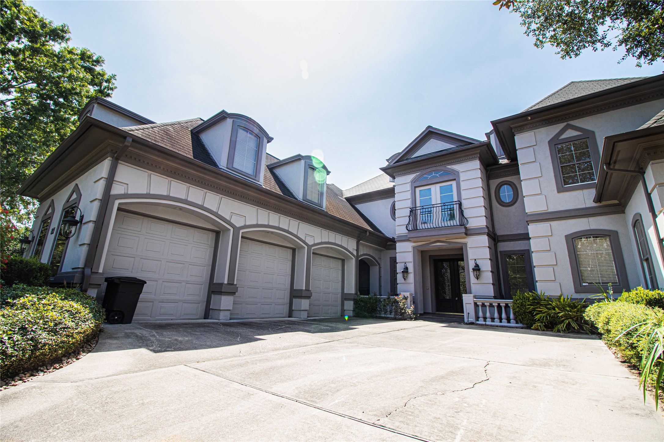 3202 Bonnebridge Property Photo 1