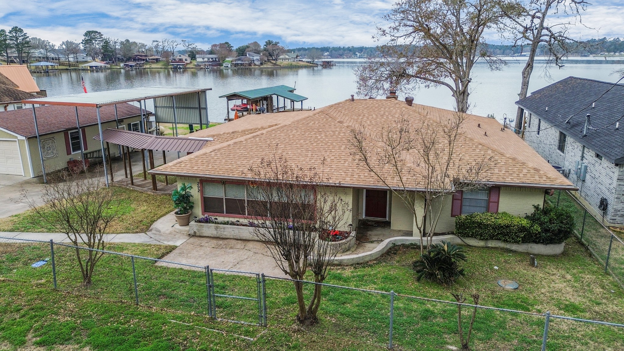 292 Kickapoo Drive Property Photo 1
