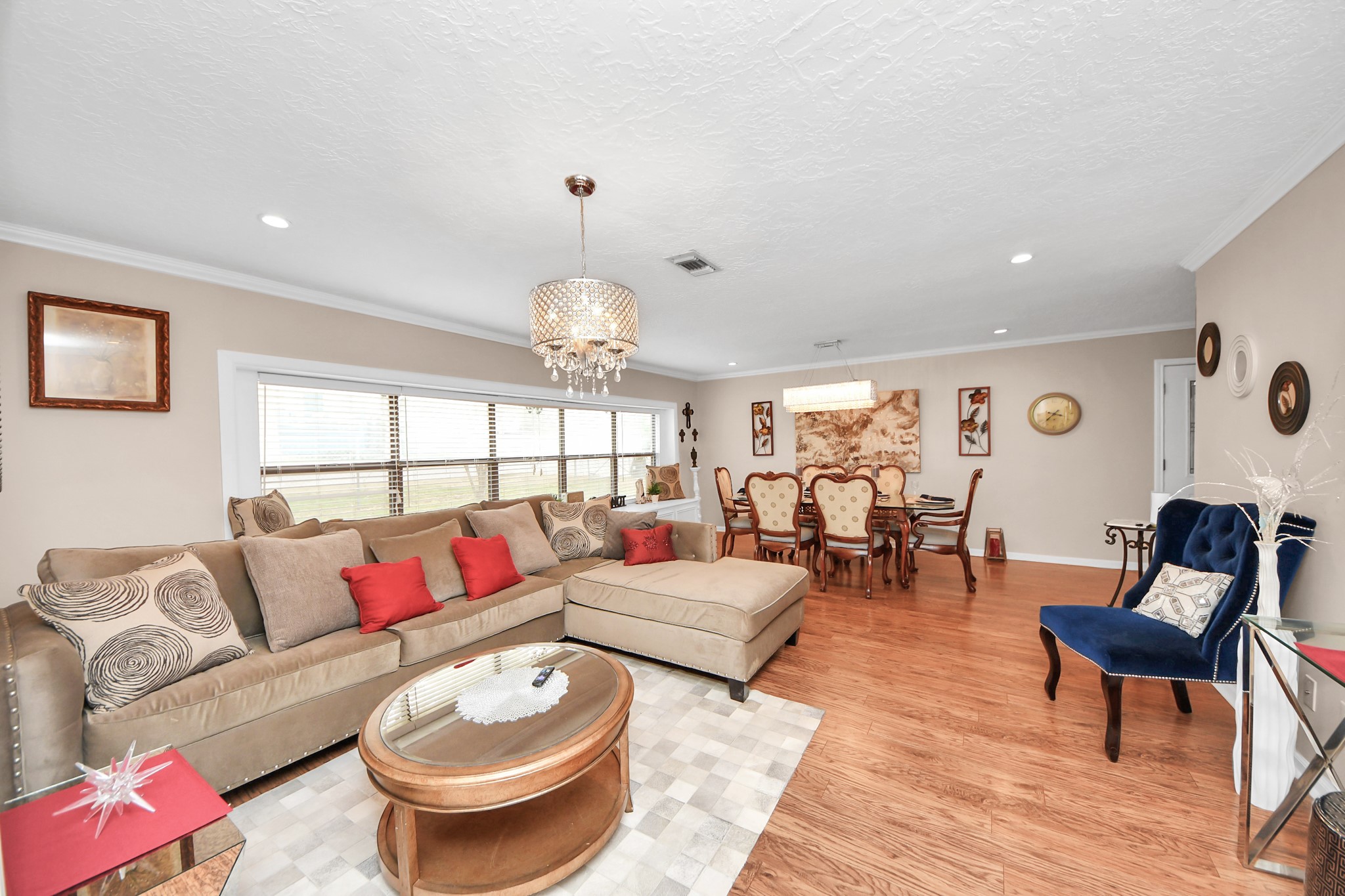 292 Kickapoo Drive Property Photo 4