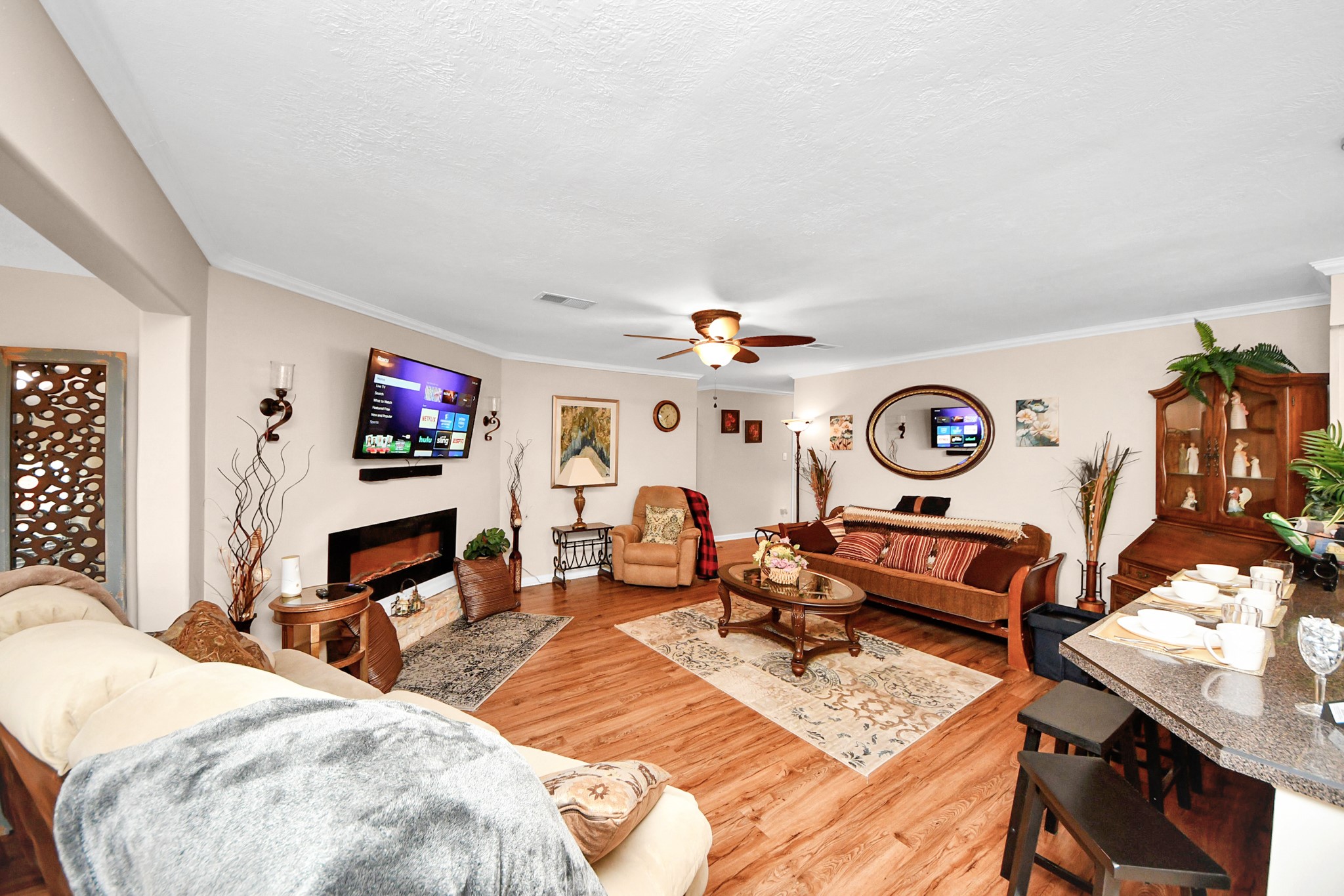 292 Kickapoo Drive Property Photo 7