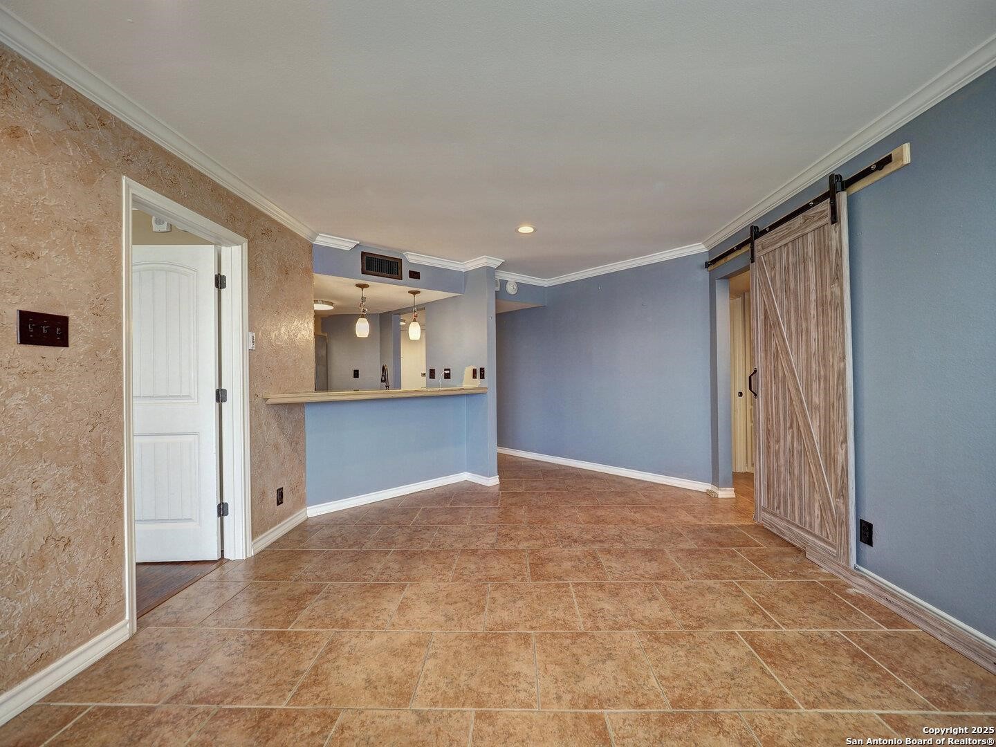 15002 Windward Drive 207 Property Photo 24