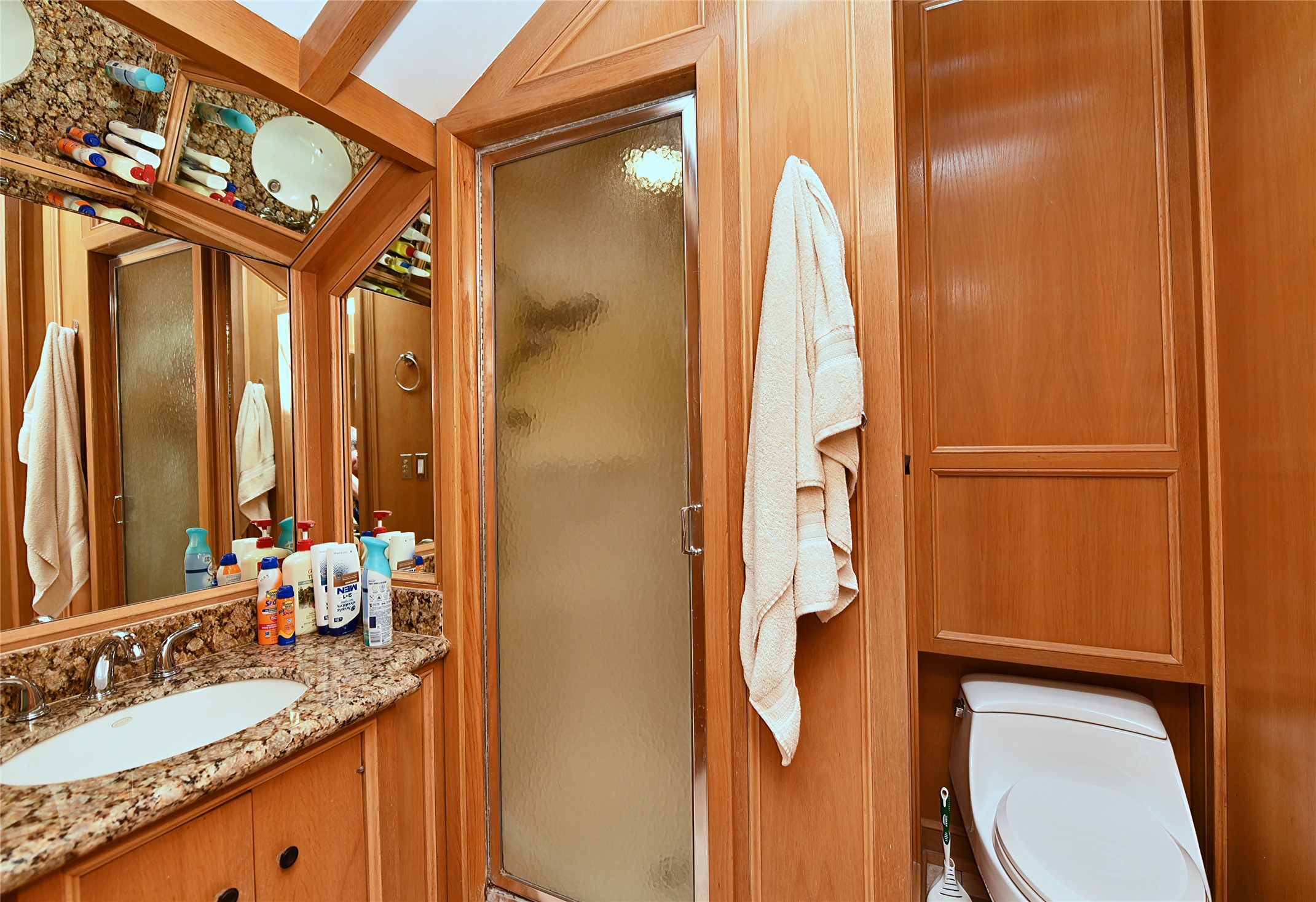 4144 Greystone Way 608 Property Photo 26