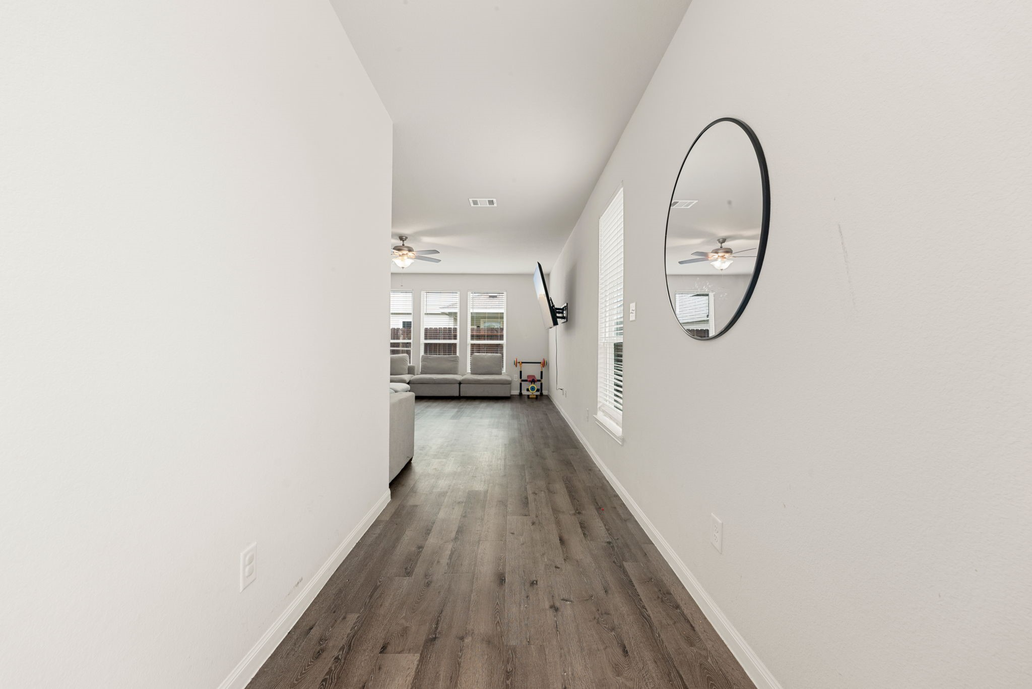 22210 Imperious Parkway Property Photo 7