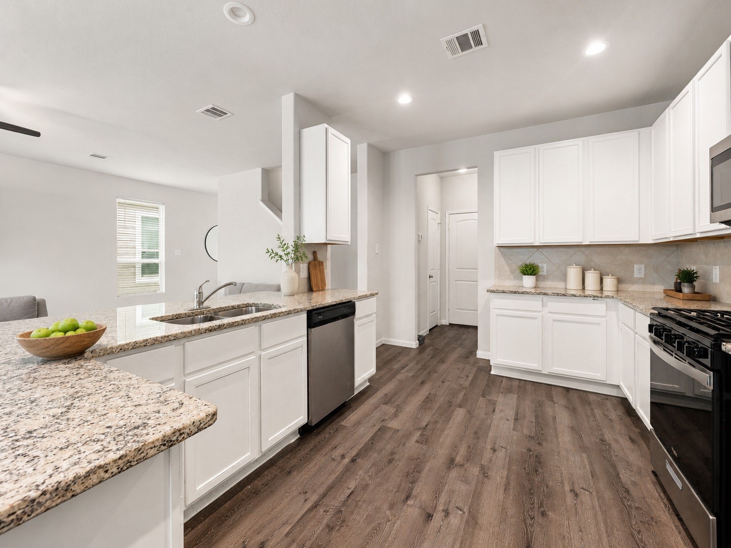 22210 Imperious Parkway Property Photo 11